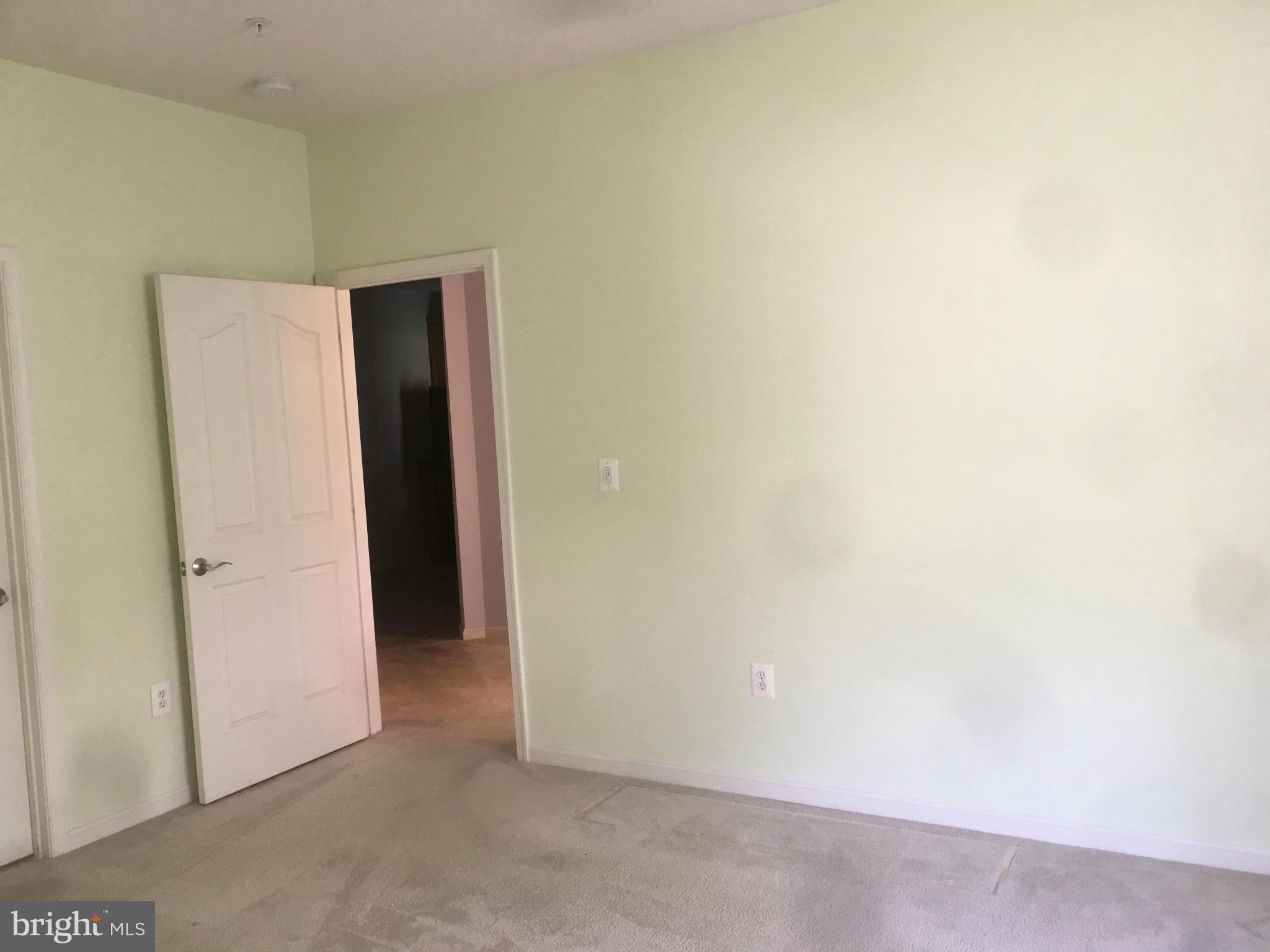 HAWTHORNE GREENE - Residential