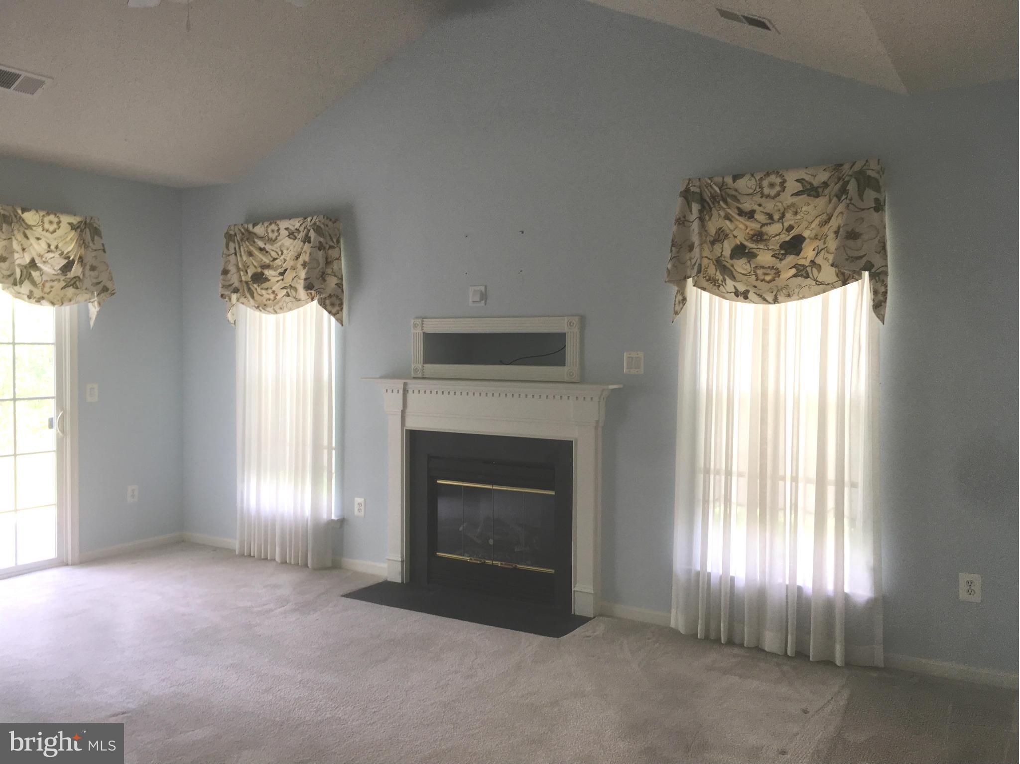 HAWTHORNE GREENE - Residential