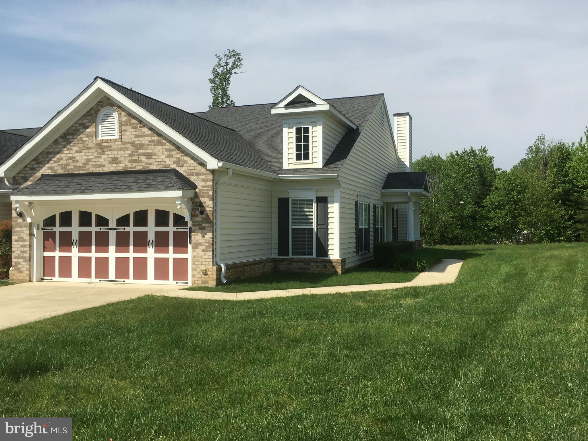 HAWTHORNE GREENE - Residential