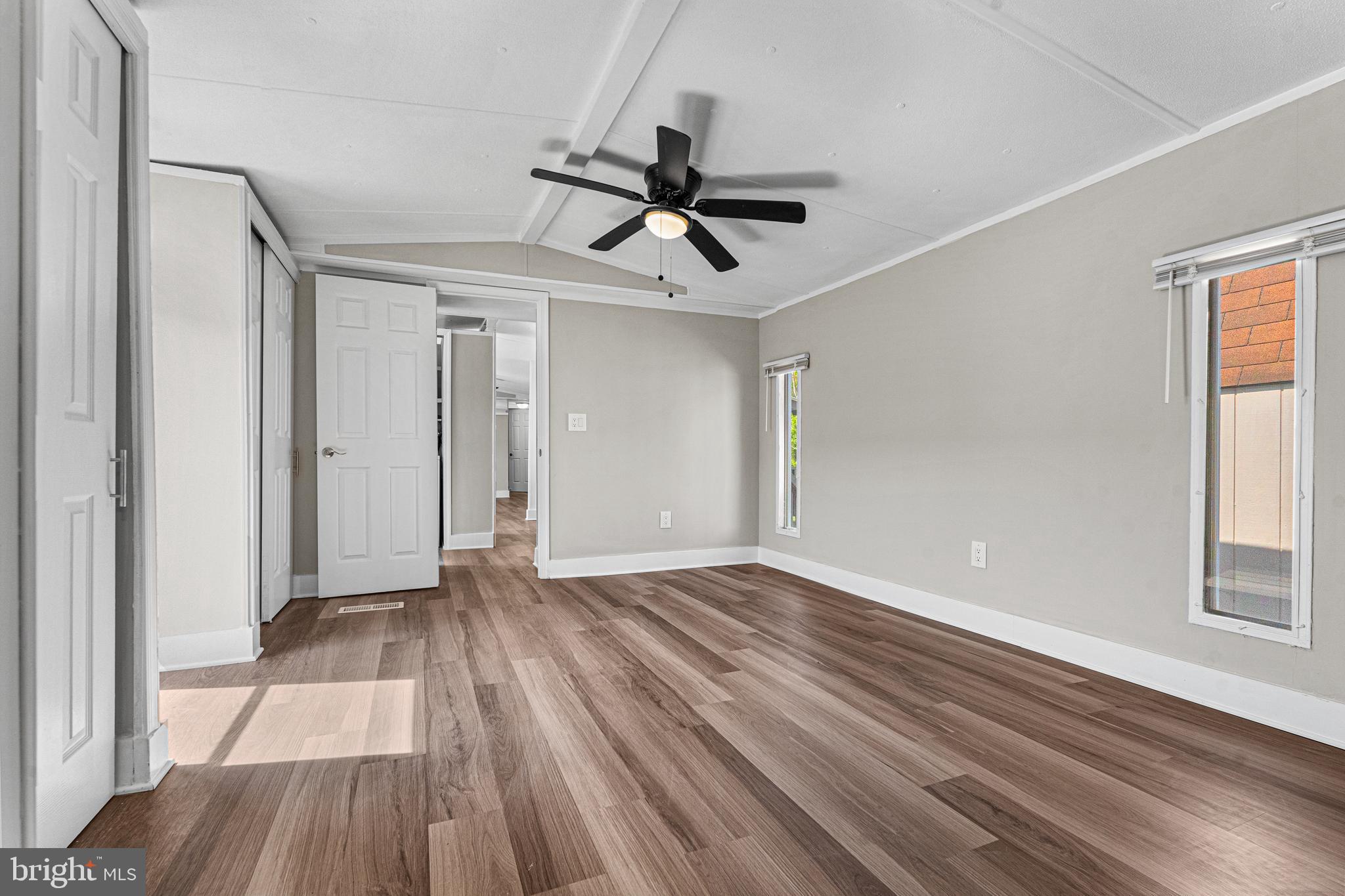 HARFORD MOBILE VILLAGE - Residential