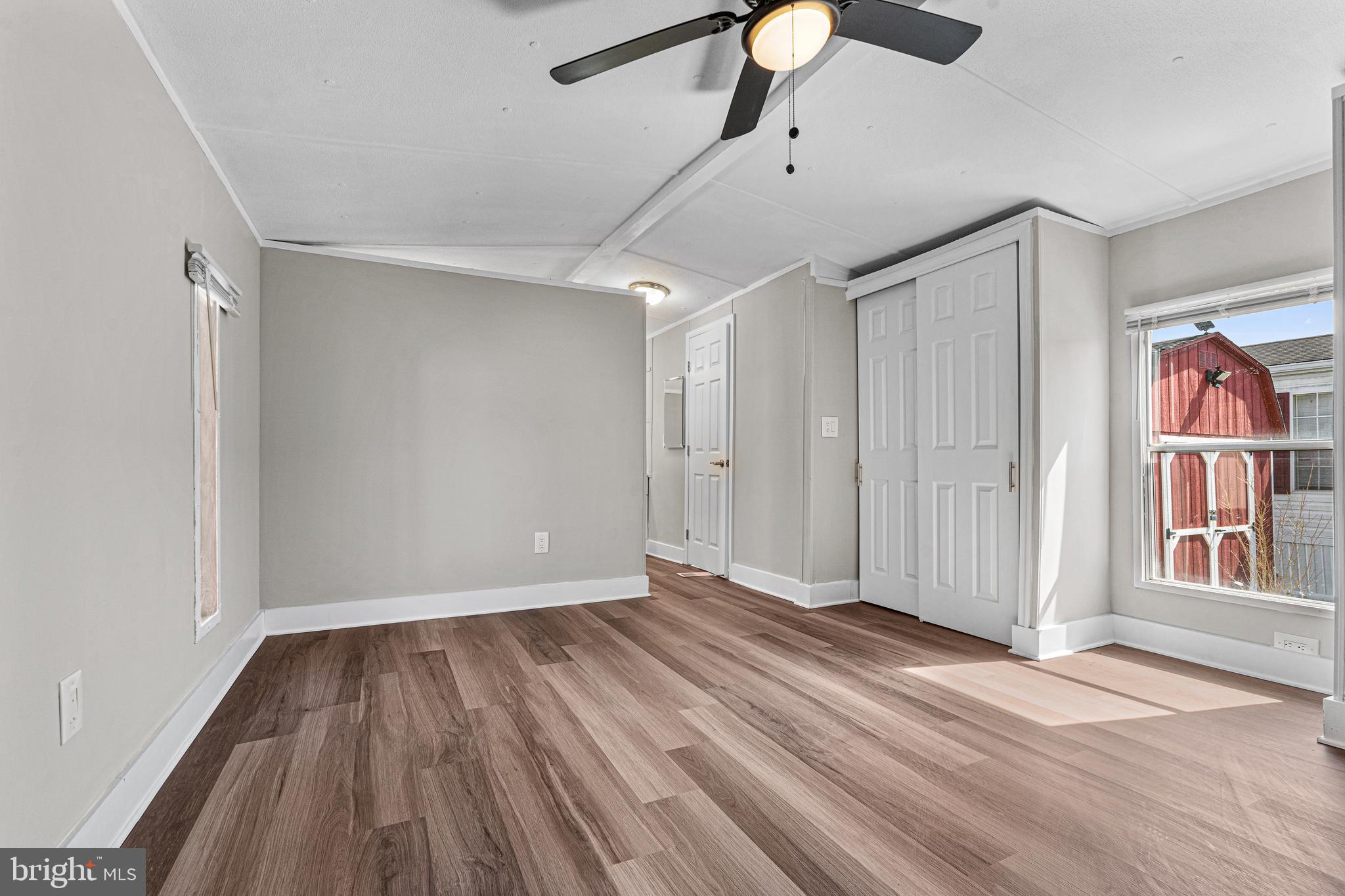 HARFORD MOBILE VILLAGE - Residential