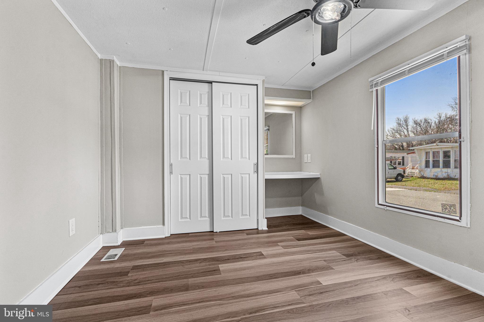 HARFORD MOBILE VILLAGE - Residential