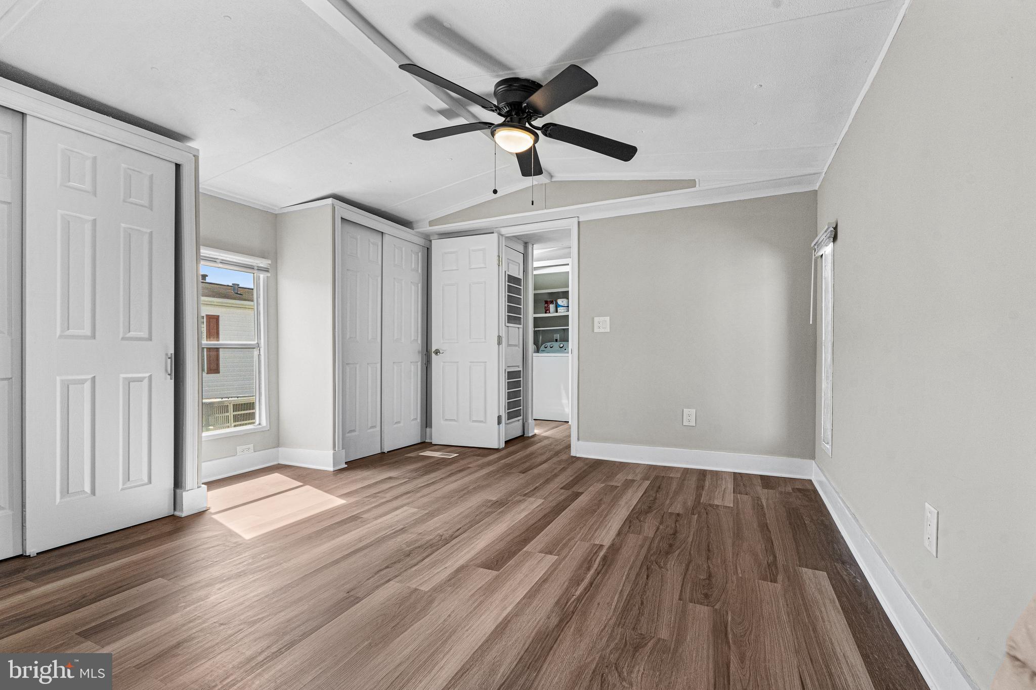 HARFORD MOBILE VILLAGE - Residential