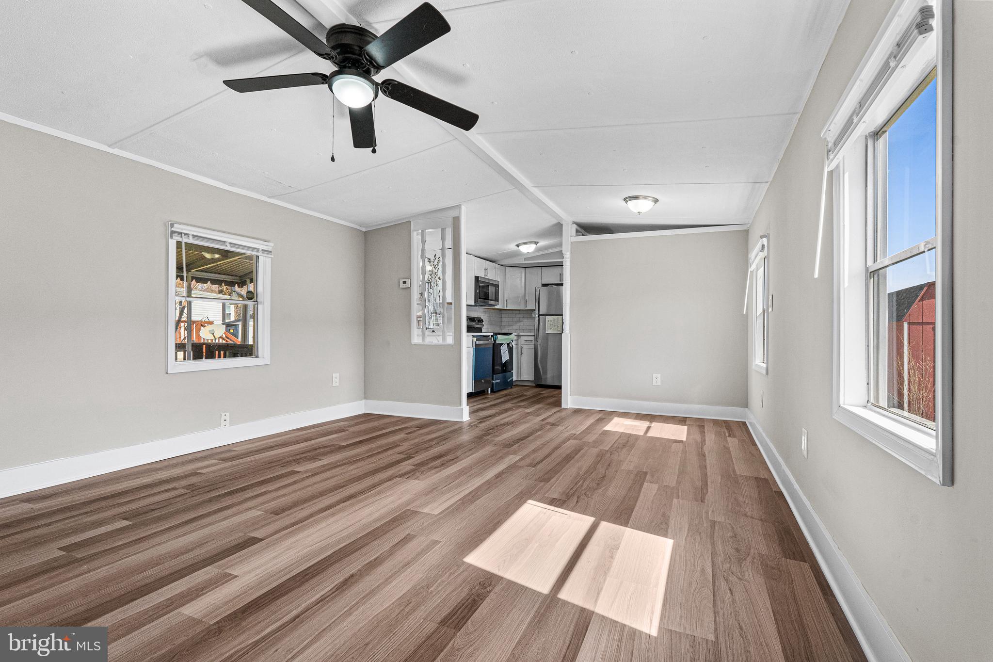 HARFORD MOBILE VILLAGE - Residential