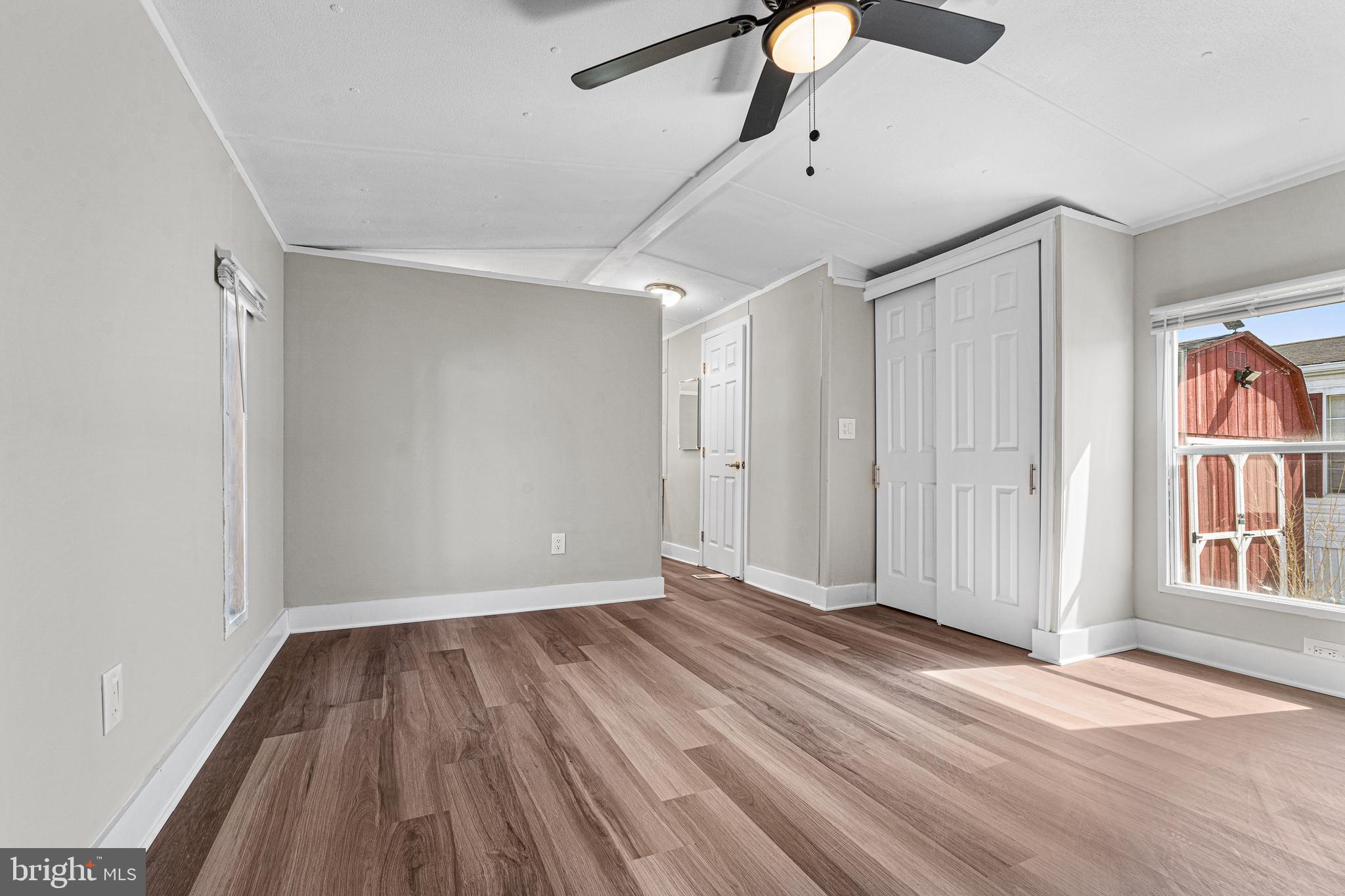 HARFORD MOBILE VILLAGE - Residential