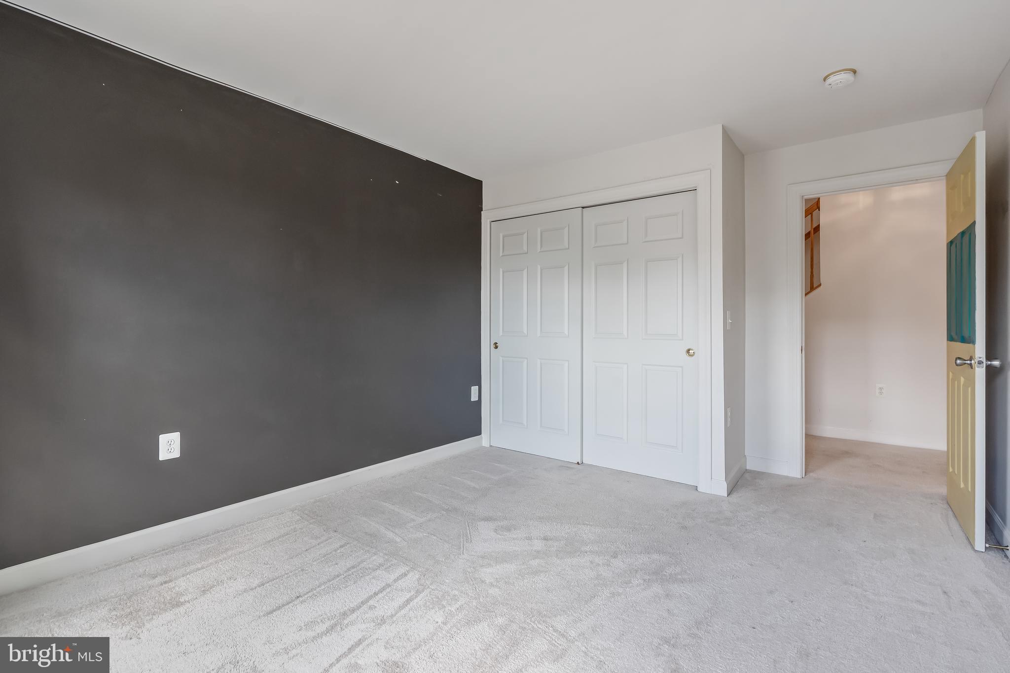 COPPERMINE CROSSING - Residential Lease