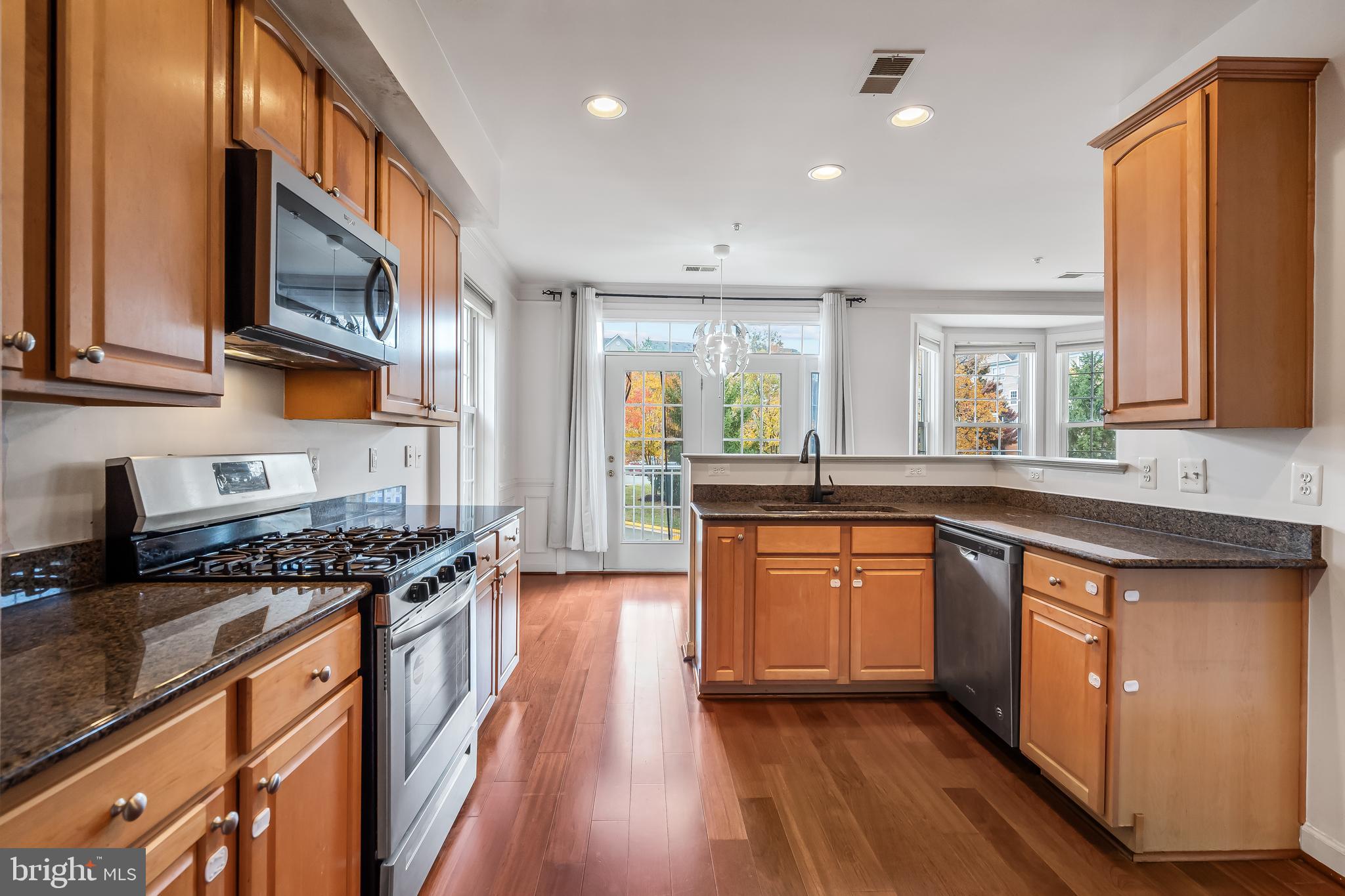 COPPERMINE CROSSING - Residential Lease