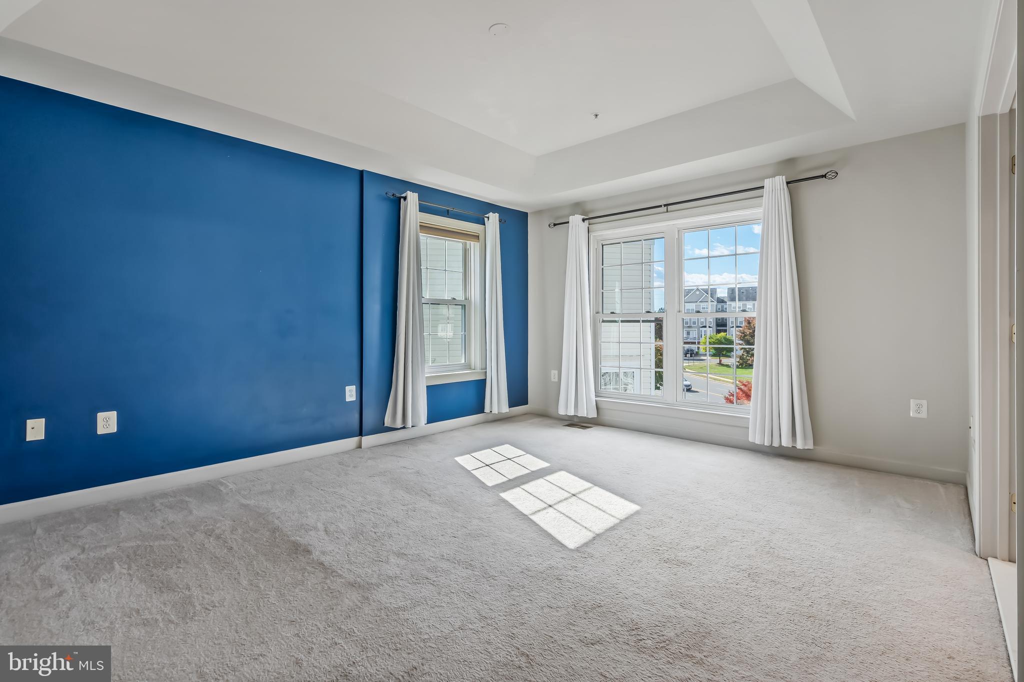 COPPERMINE CROSSING - Residential Lease