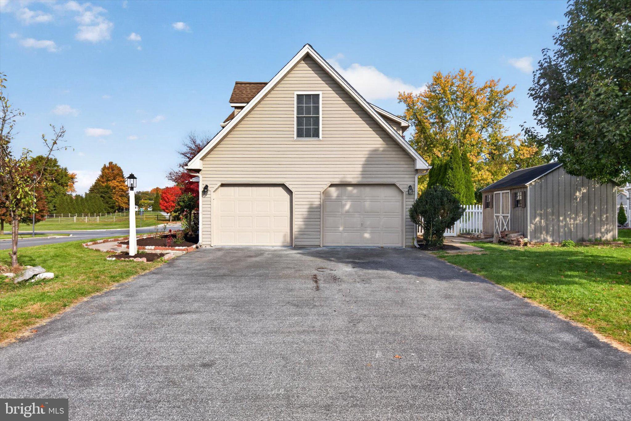 418 SPRINGBROOK DRIVE