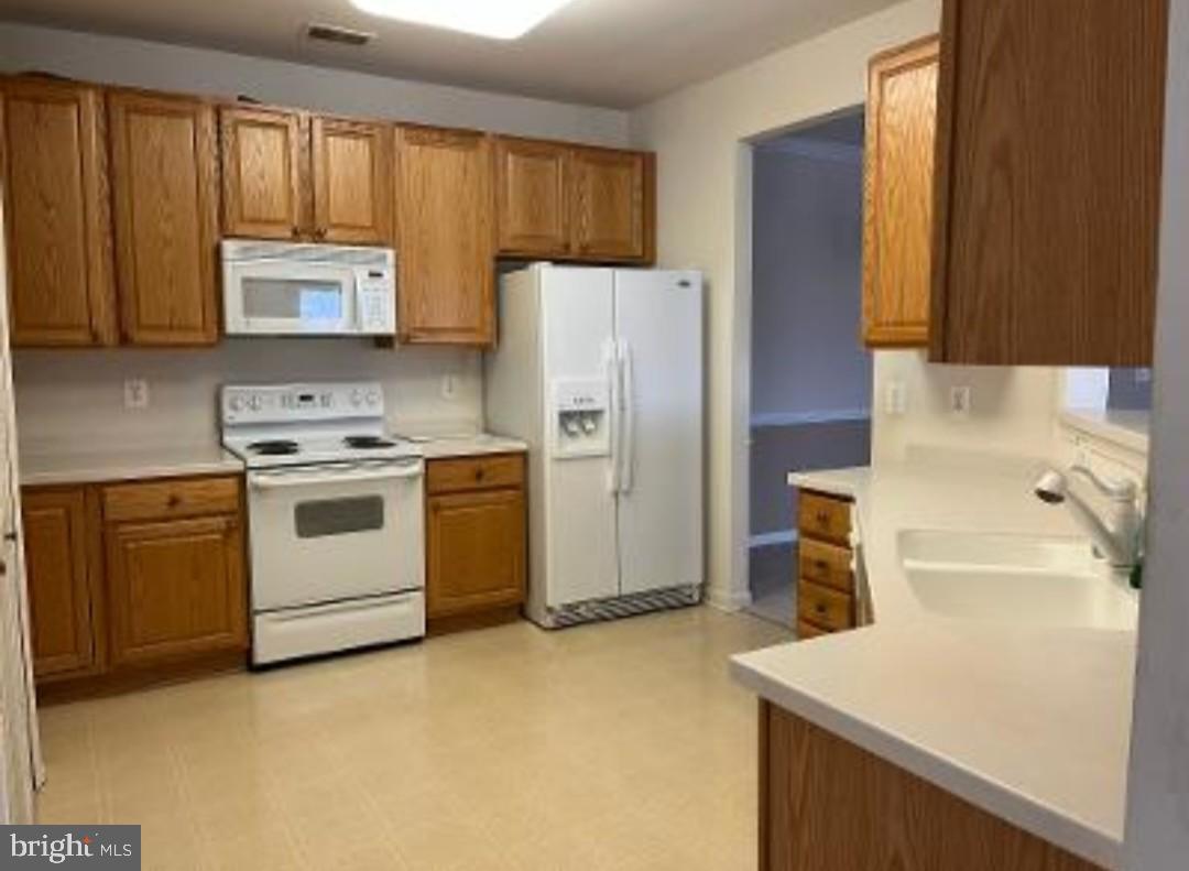 HEARTHSTONE AT TIMBERS - Residential