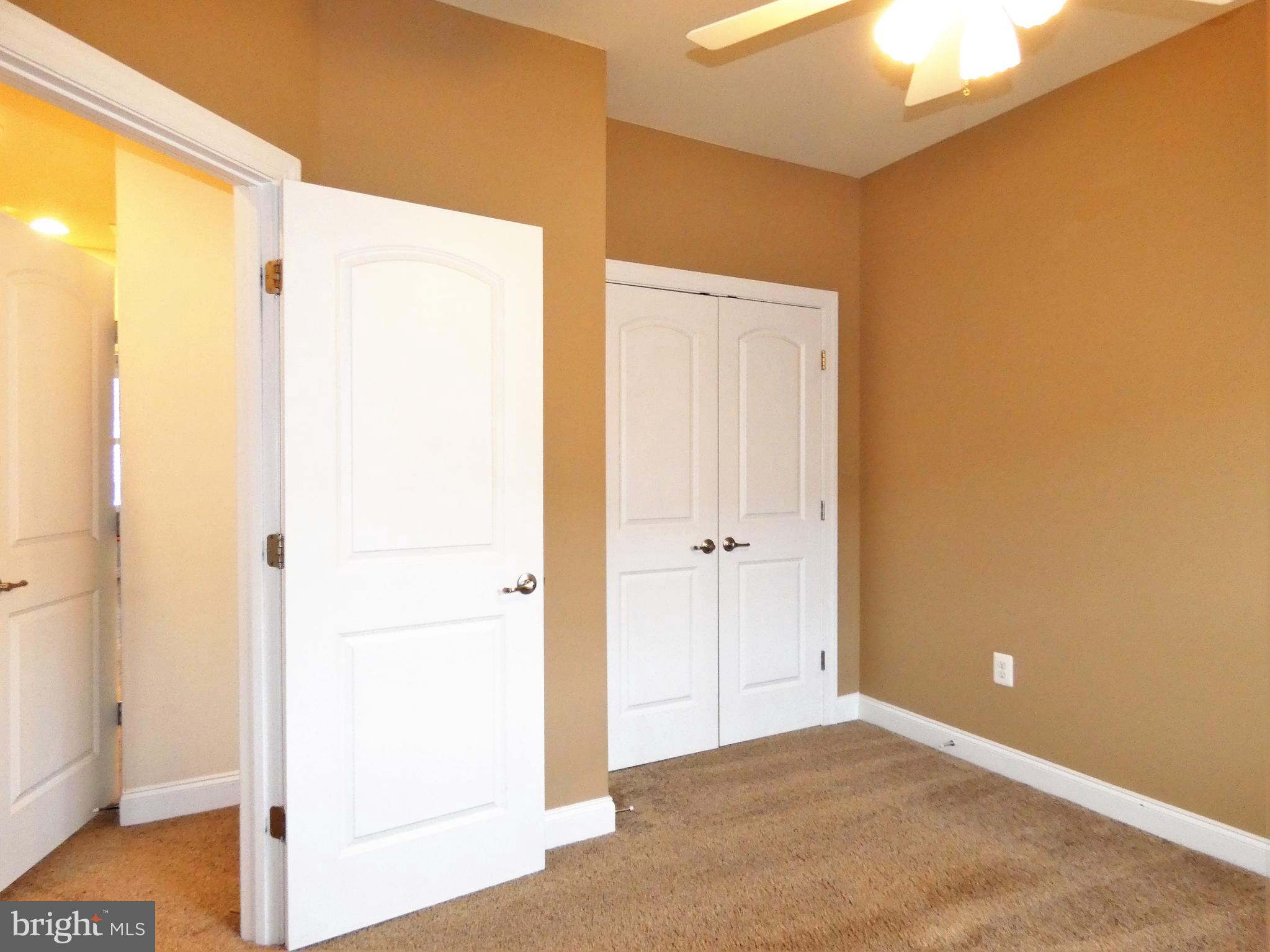 POTOMAC CLUB - Residential Lease