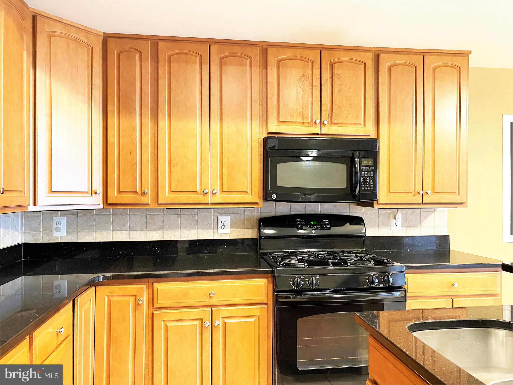 POTOMAC CLUB - Residential Lease