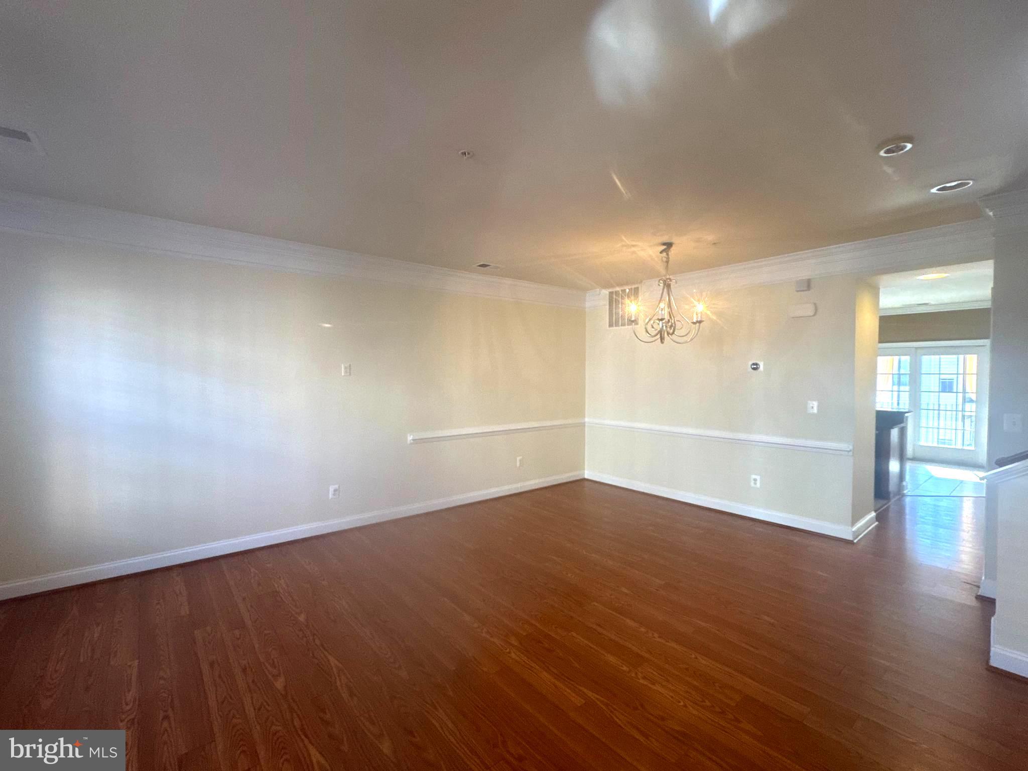 POTOMAC CLUB - Residential Lease