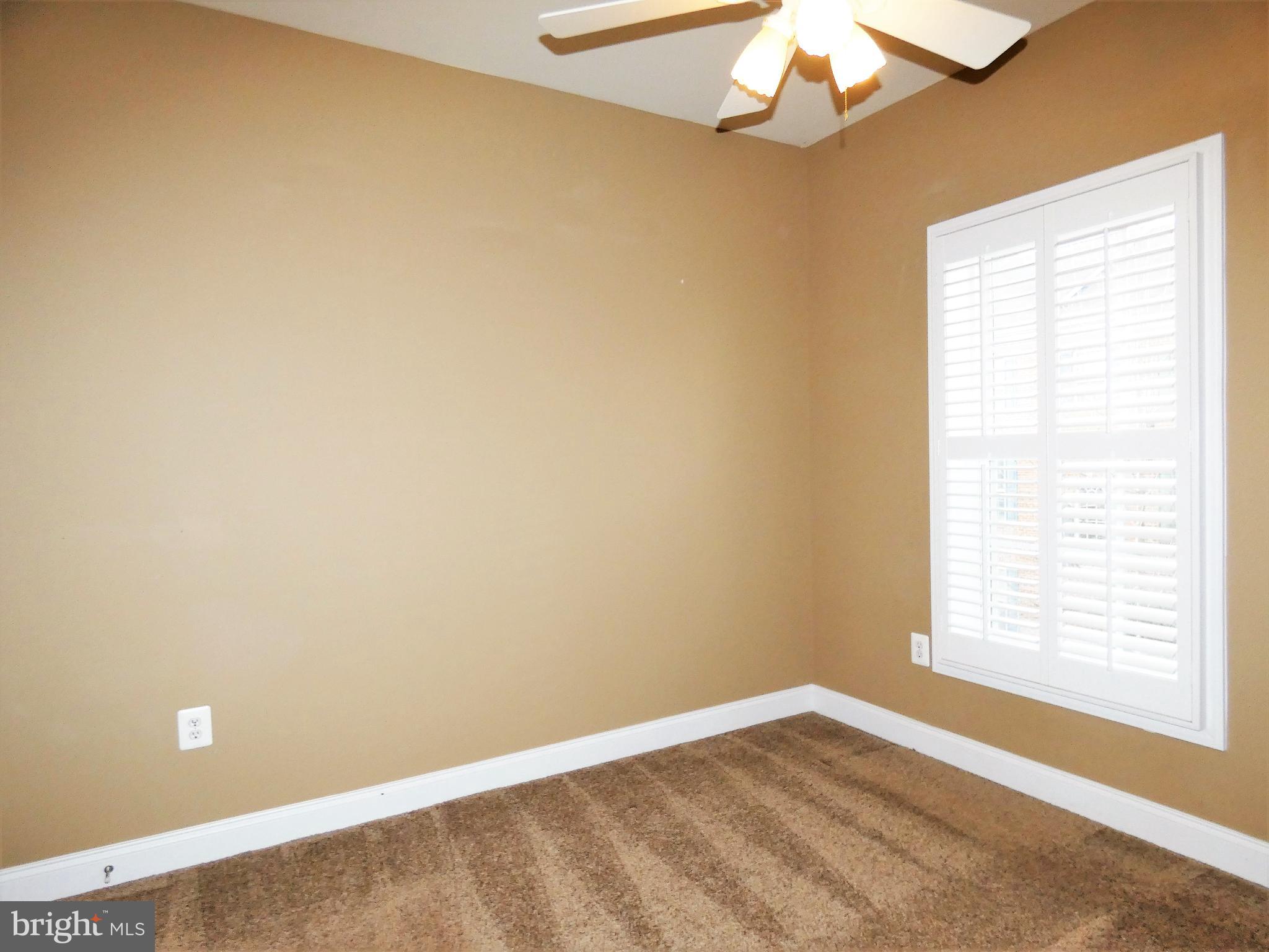 POTOMAC CLUB - Residential Lease