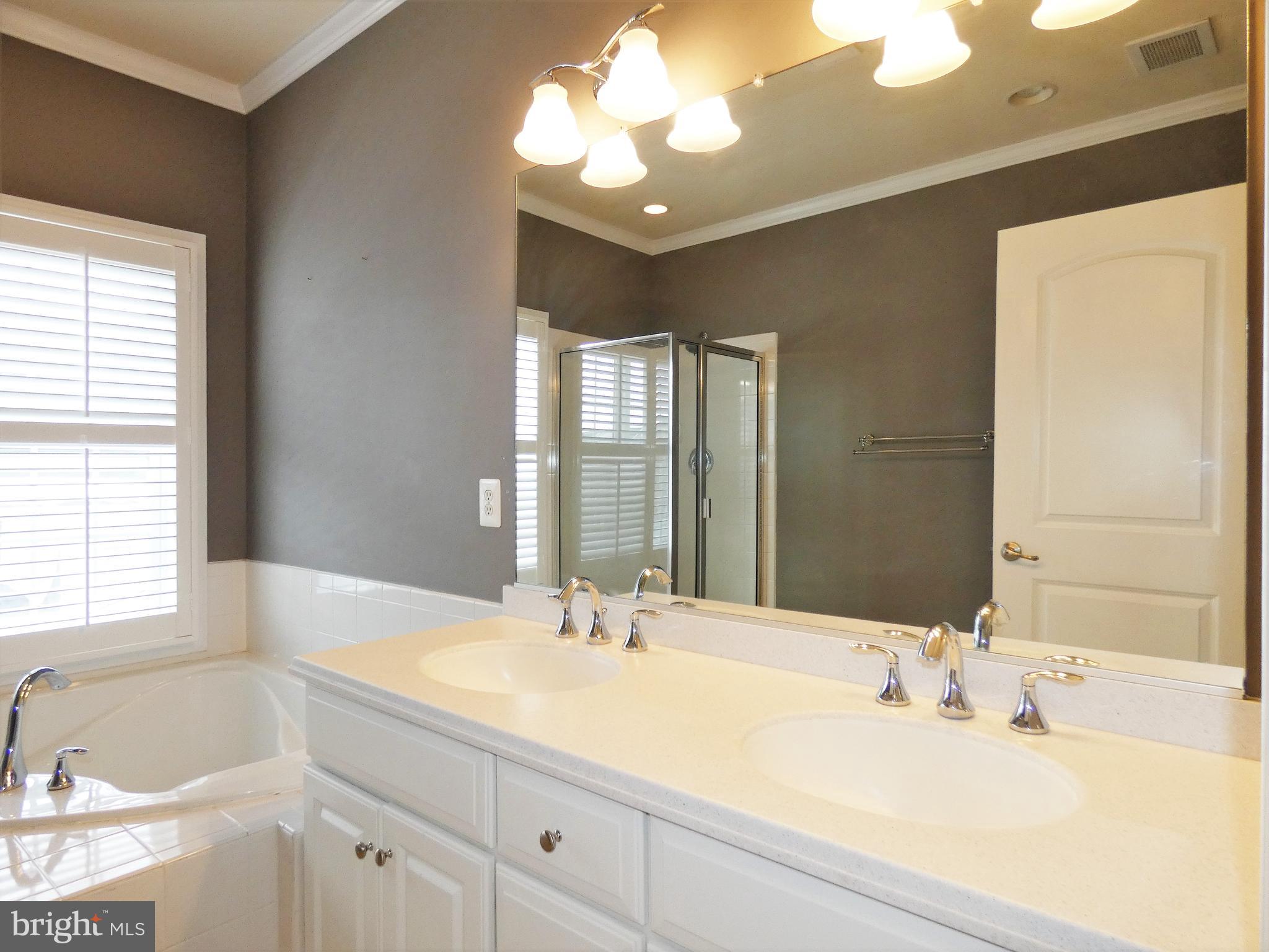 POTOMAC CLUB - Residential Lease