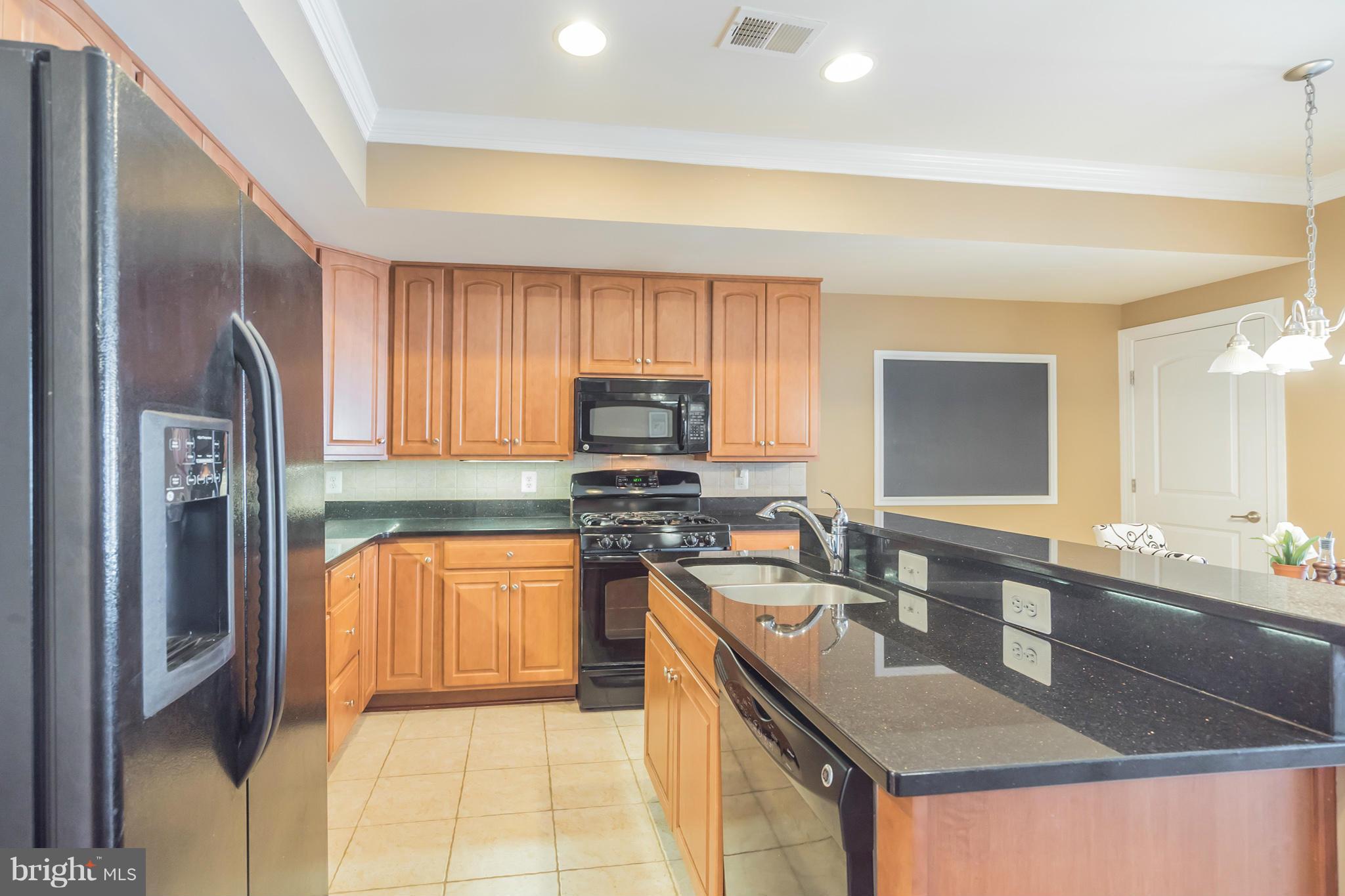 POTOMAC CLUB - Residential Lease