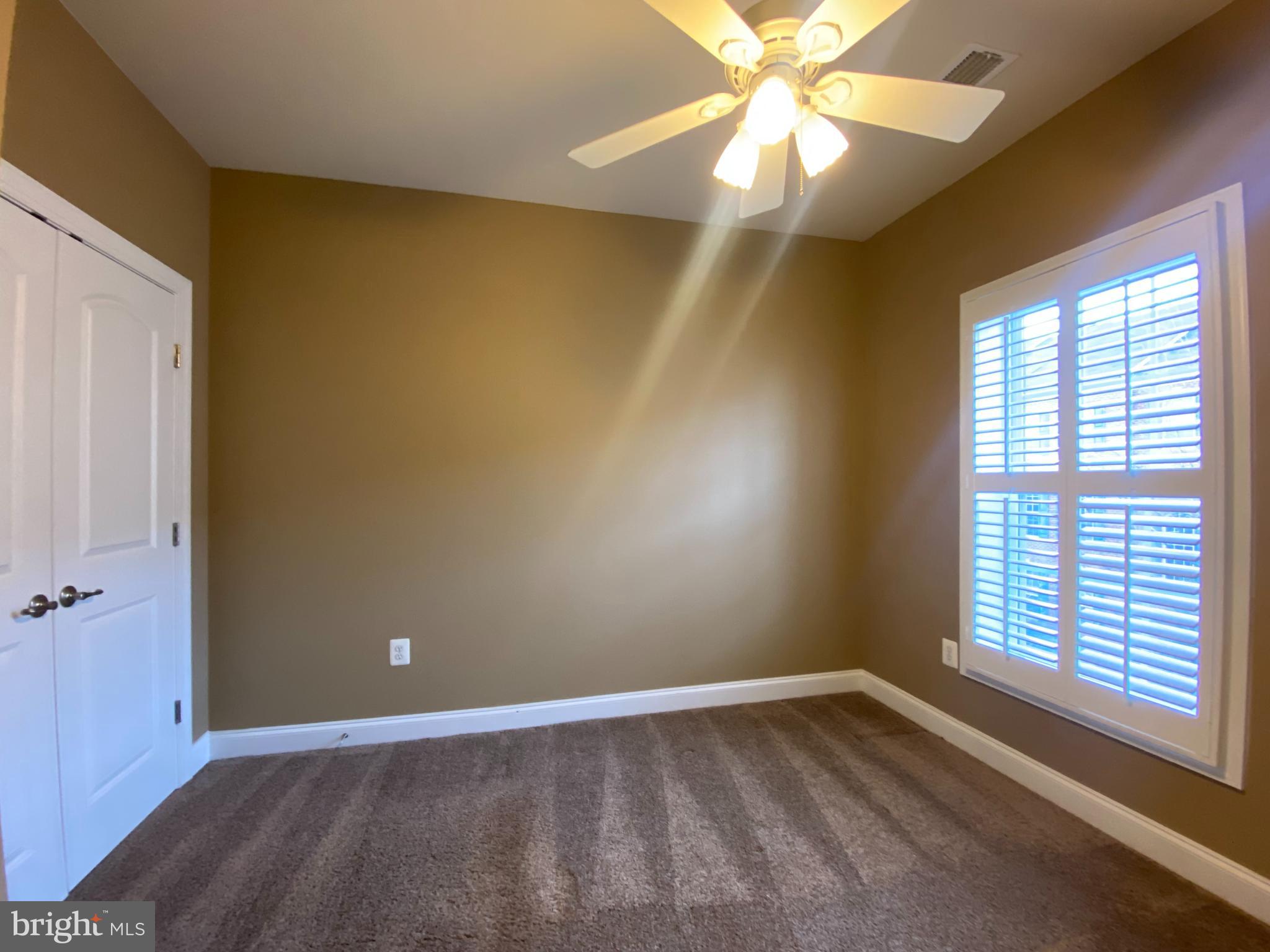 POTOMAC CLUB - Residential Lease