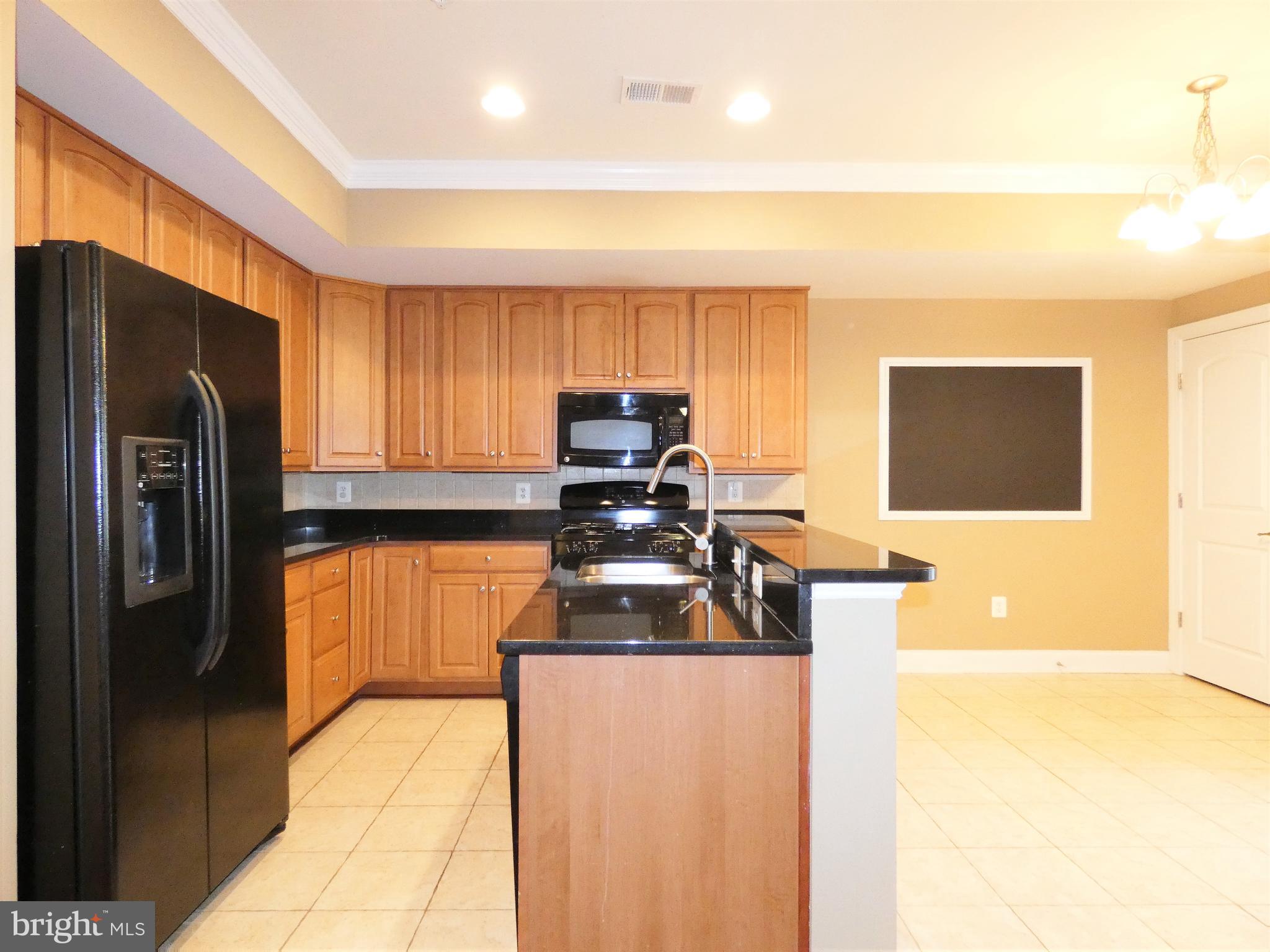 POTOMAC CLUB - Residential Lease