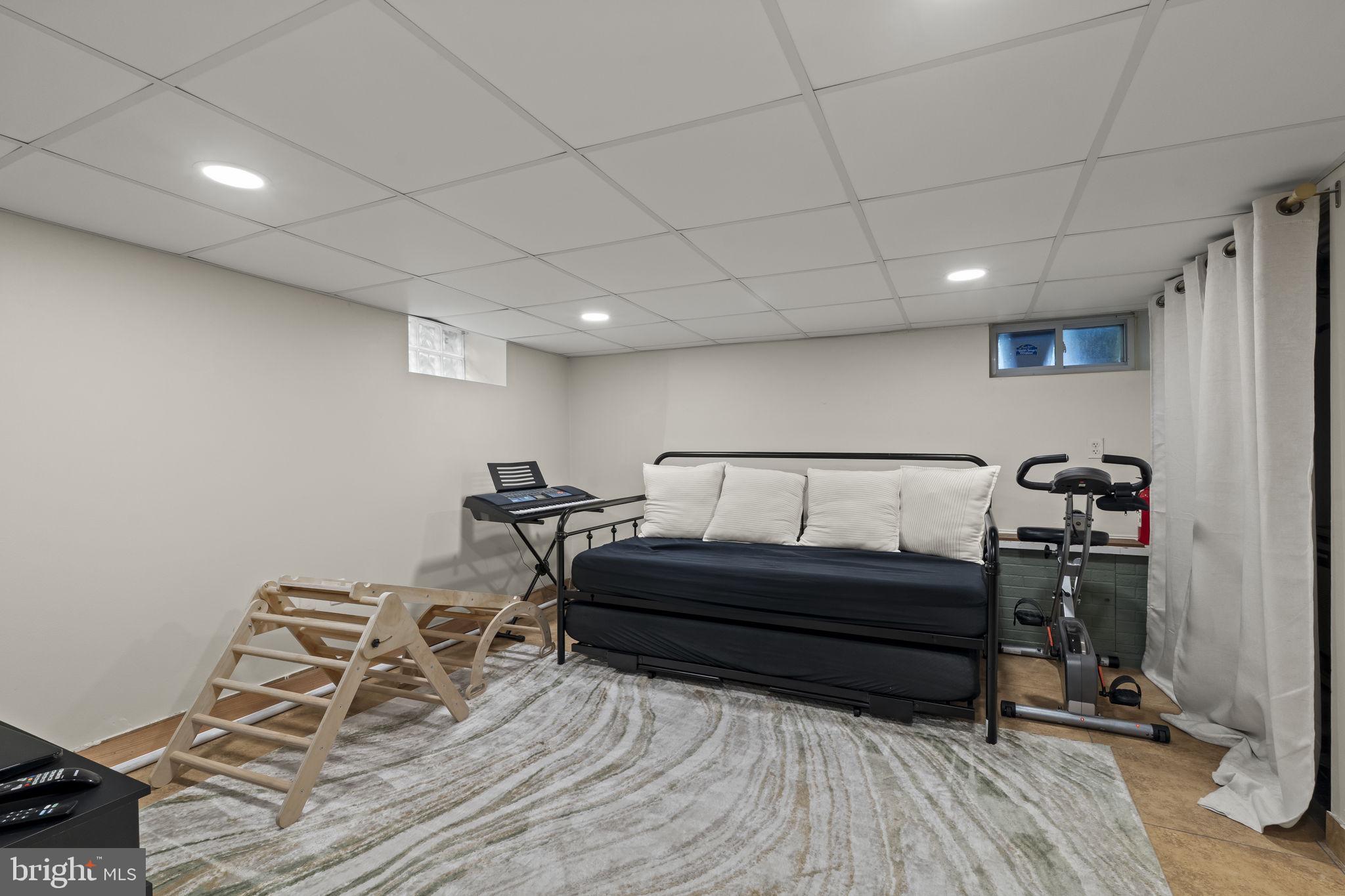 DREXEL HILL - Residential
