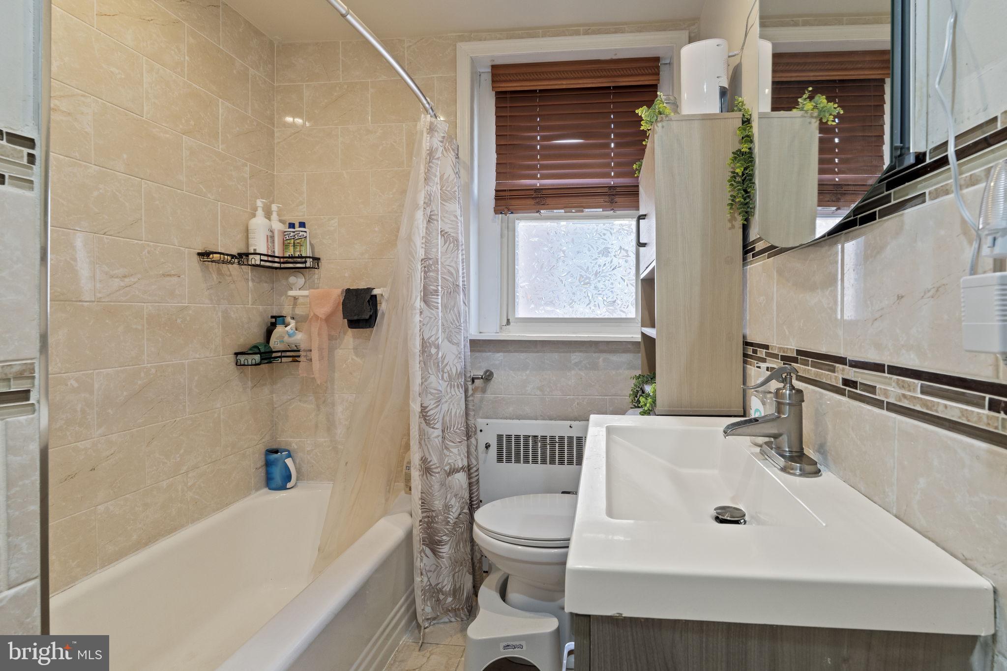 DREXEL HILL - Residential