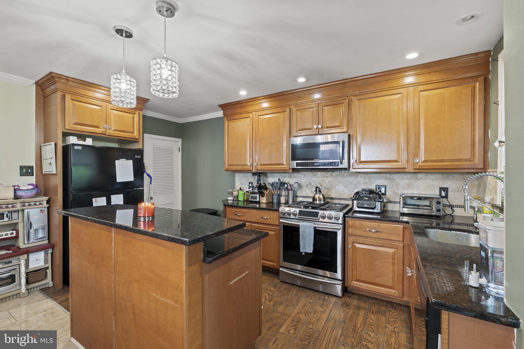 DREXEL HILL - Residential
