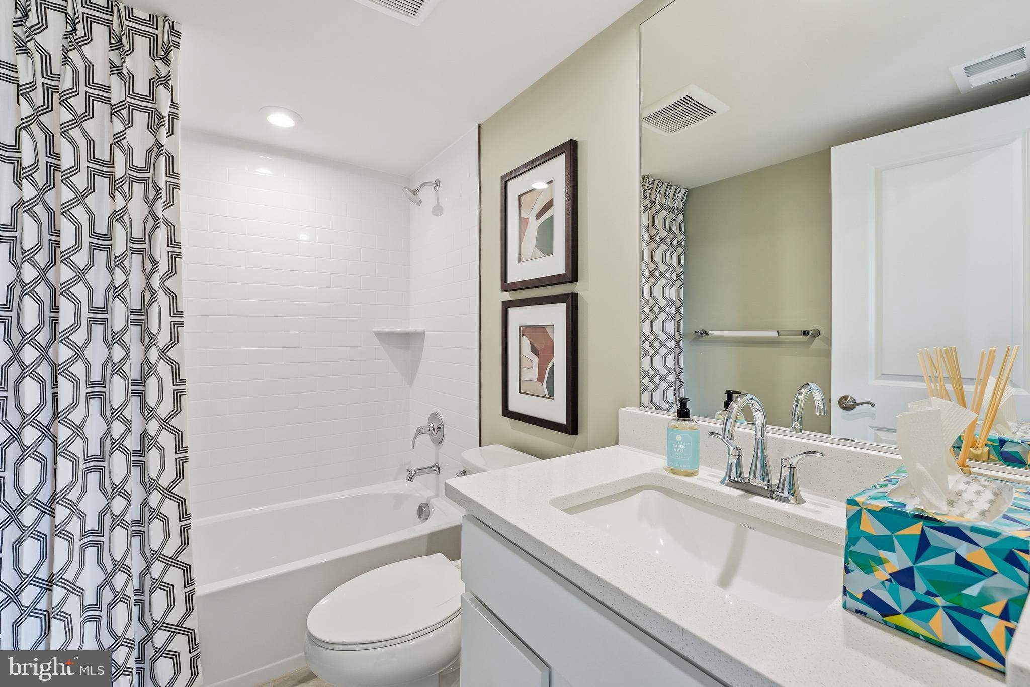 SUNSTONE PRESERVE - Residential