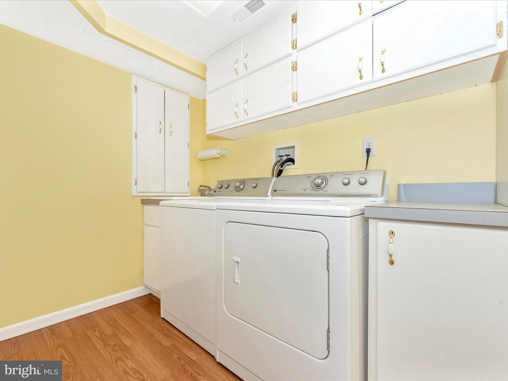 PARKSIDE - Residential