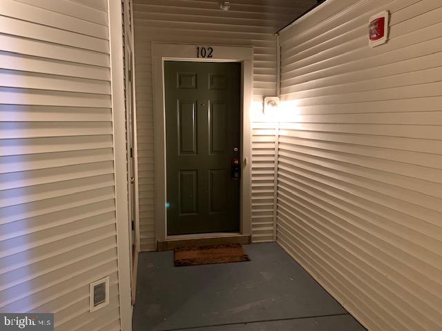 CEDAR LAKES - Residential Lease