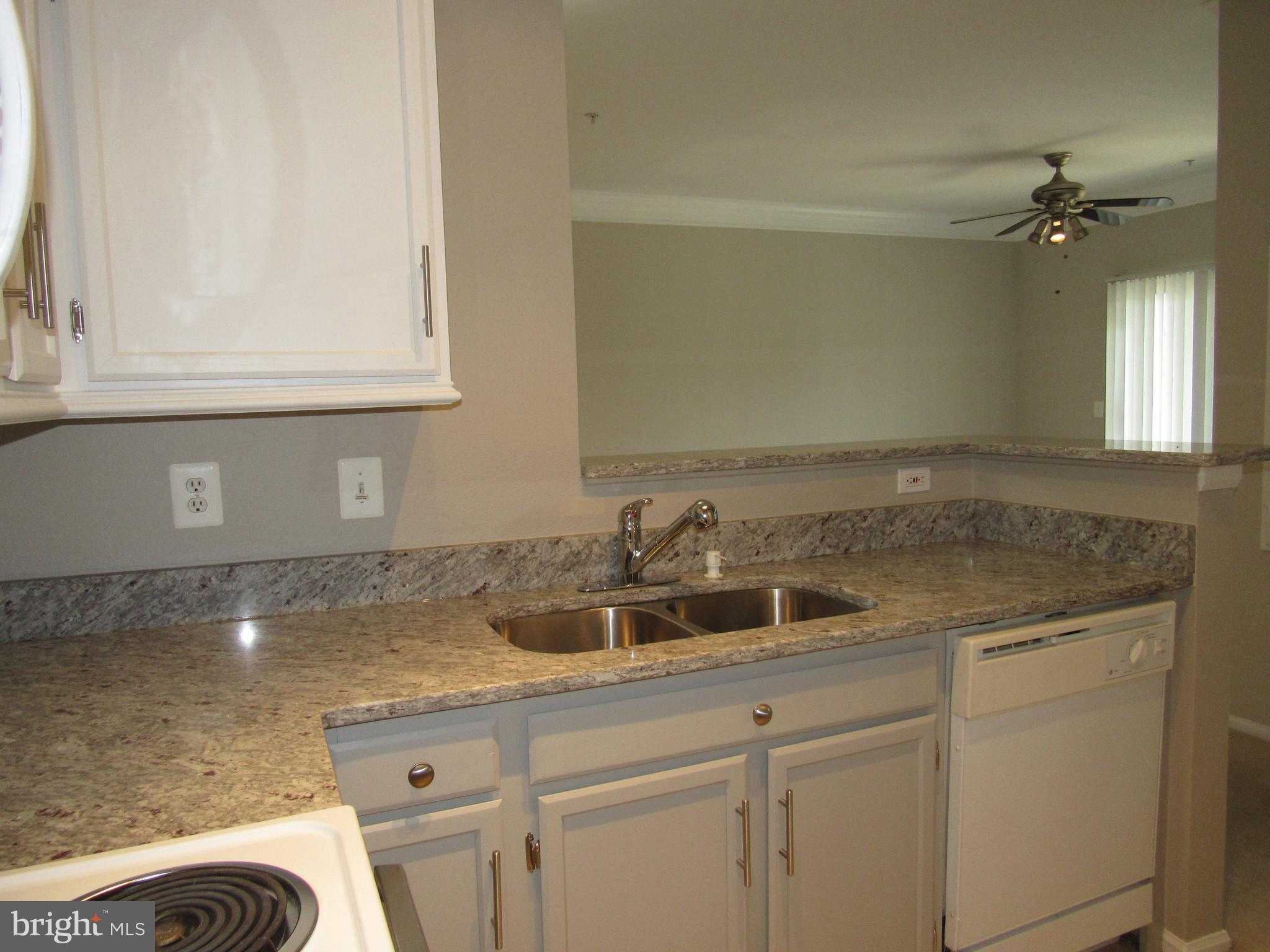 GATES OF MCLEAN - Residential Lease