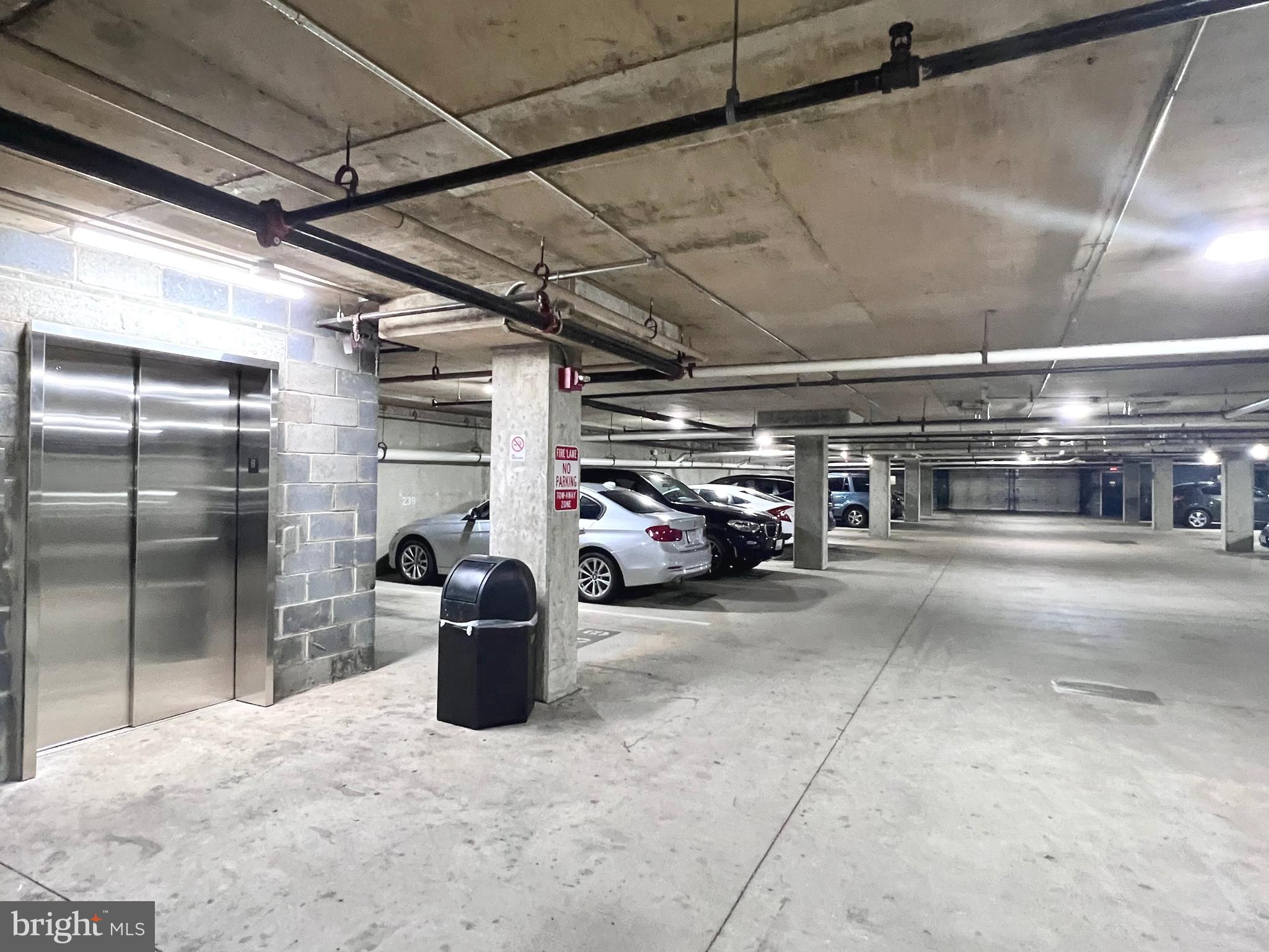 GATES OF MCLEAN - Residential Lease