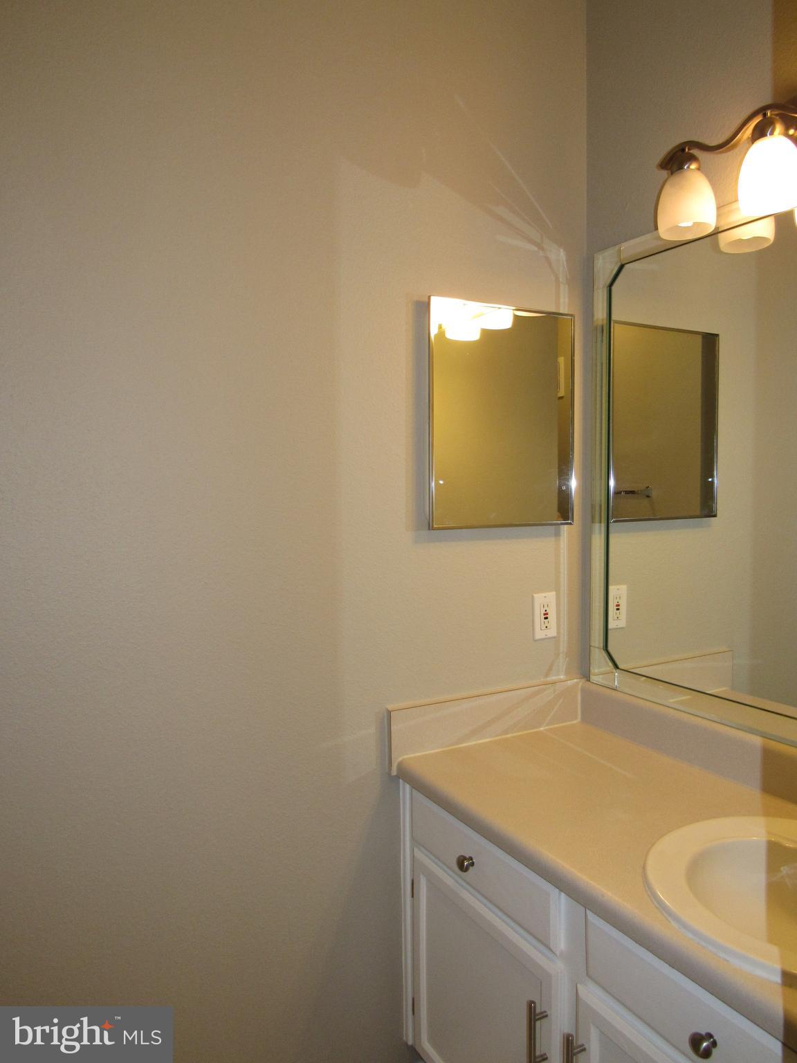 GATES OF MCLEAN - Residential Lease