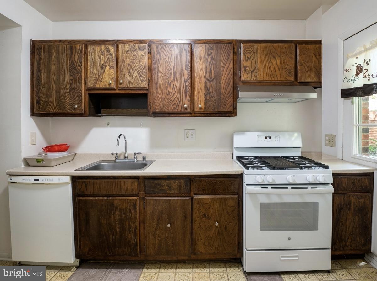 BELMONT - Residential