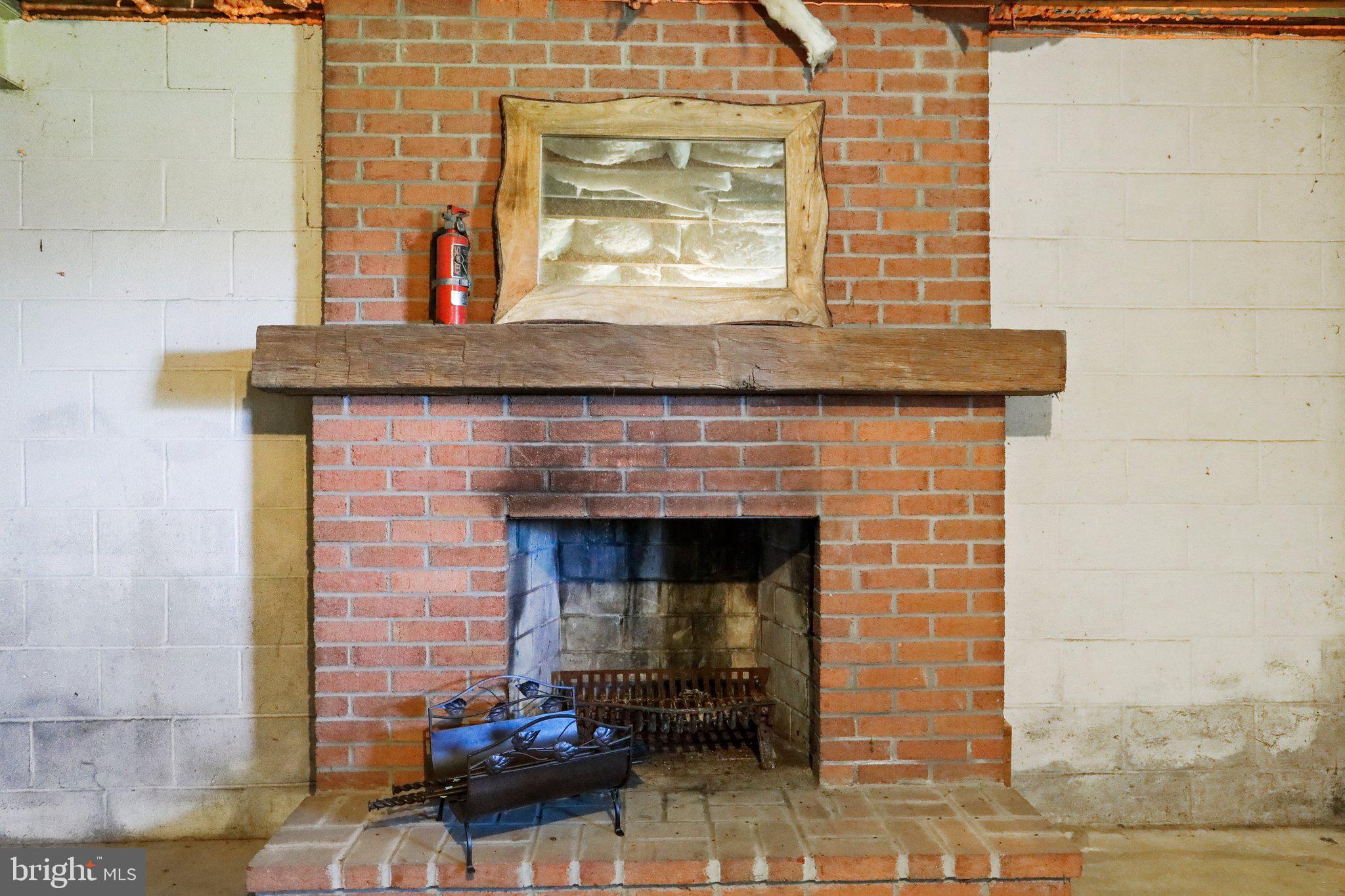 BRIGHTWOOD ACRES - Residential