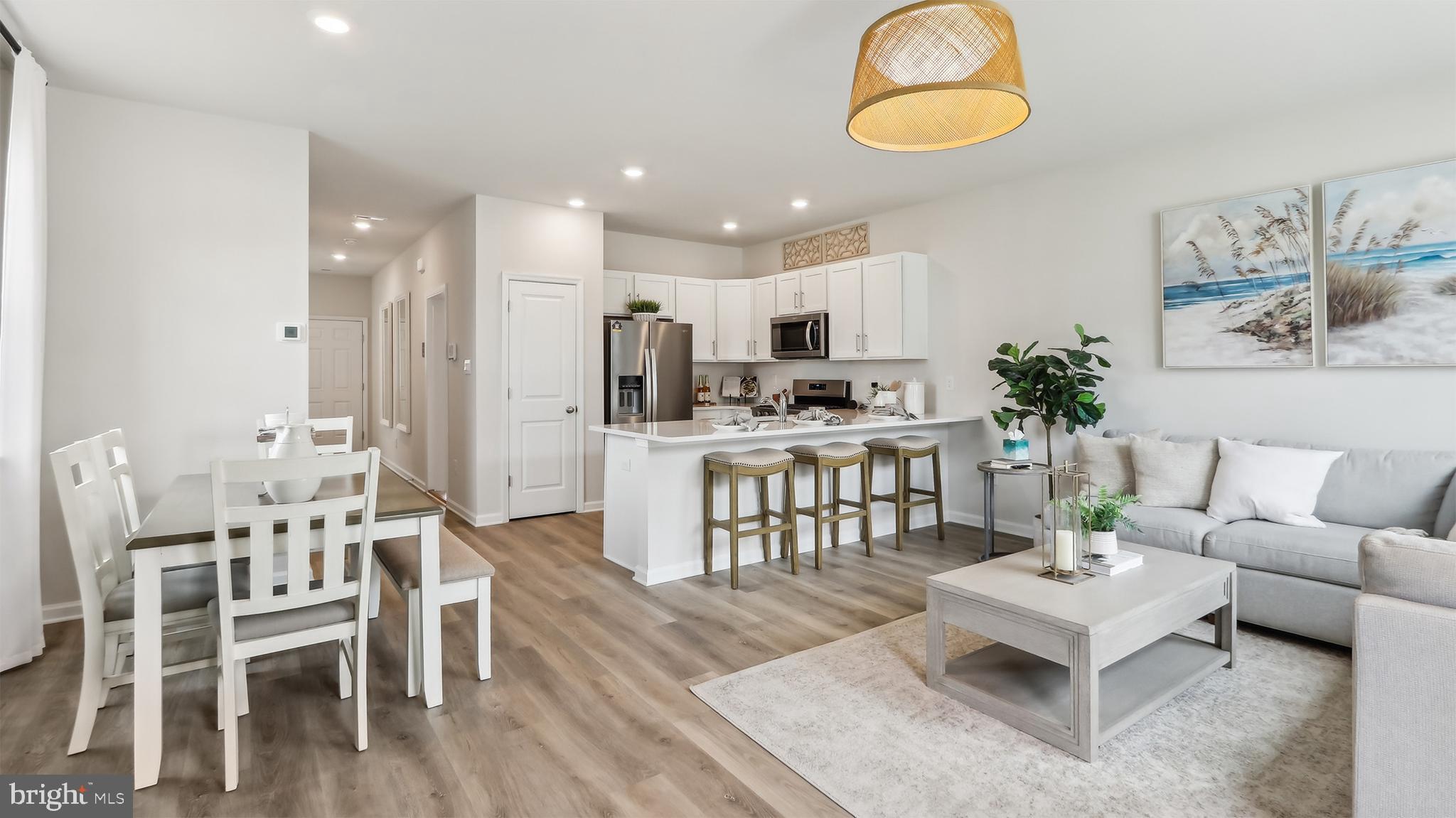 126 W MONTGOMERY AVENUE