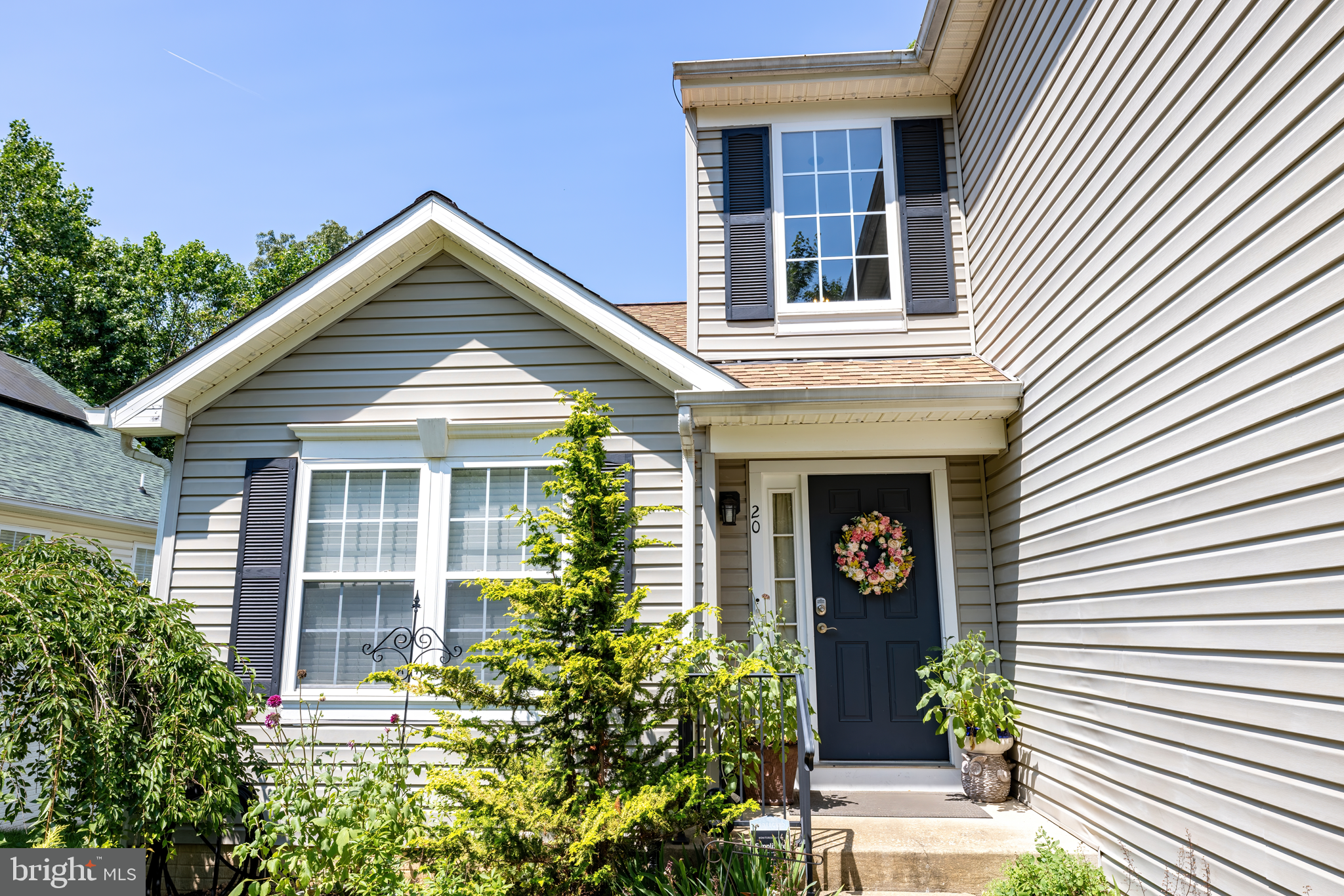 20 MCARTHUR LANE