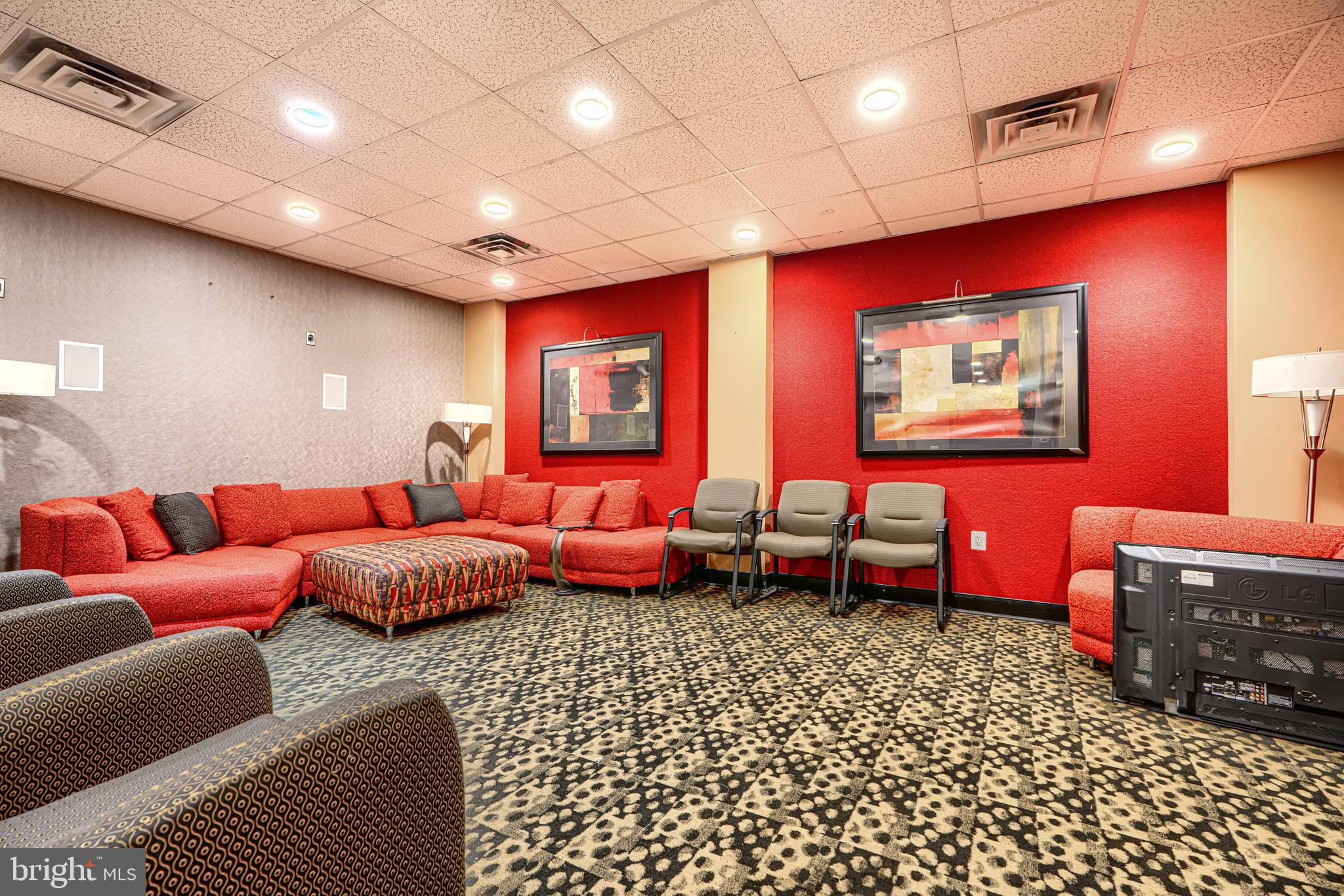 SILVER SPRING - Residential