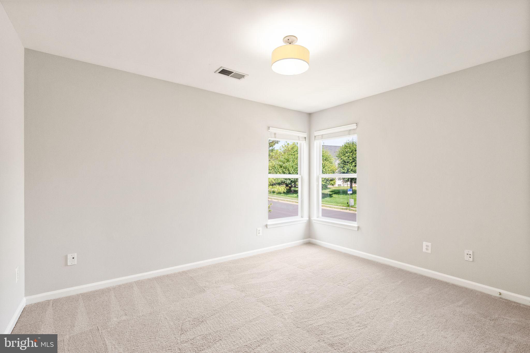 WOODLANDS OF FAIR LAKES - Residential