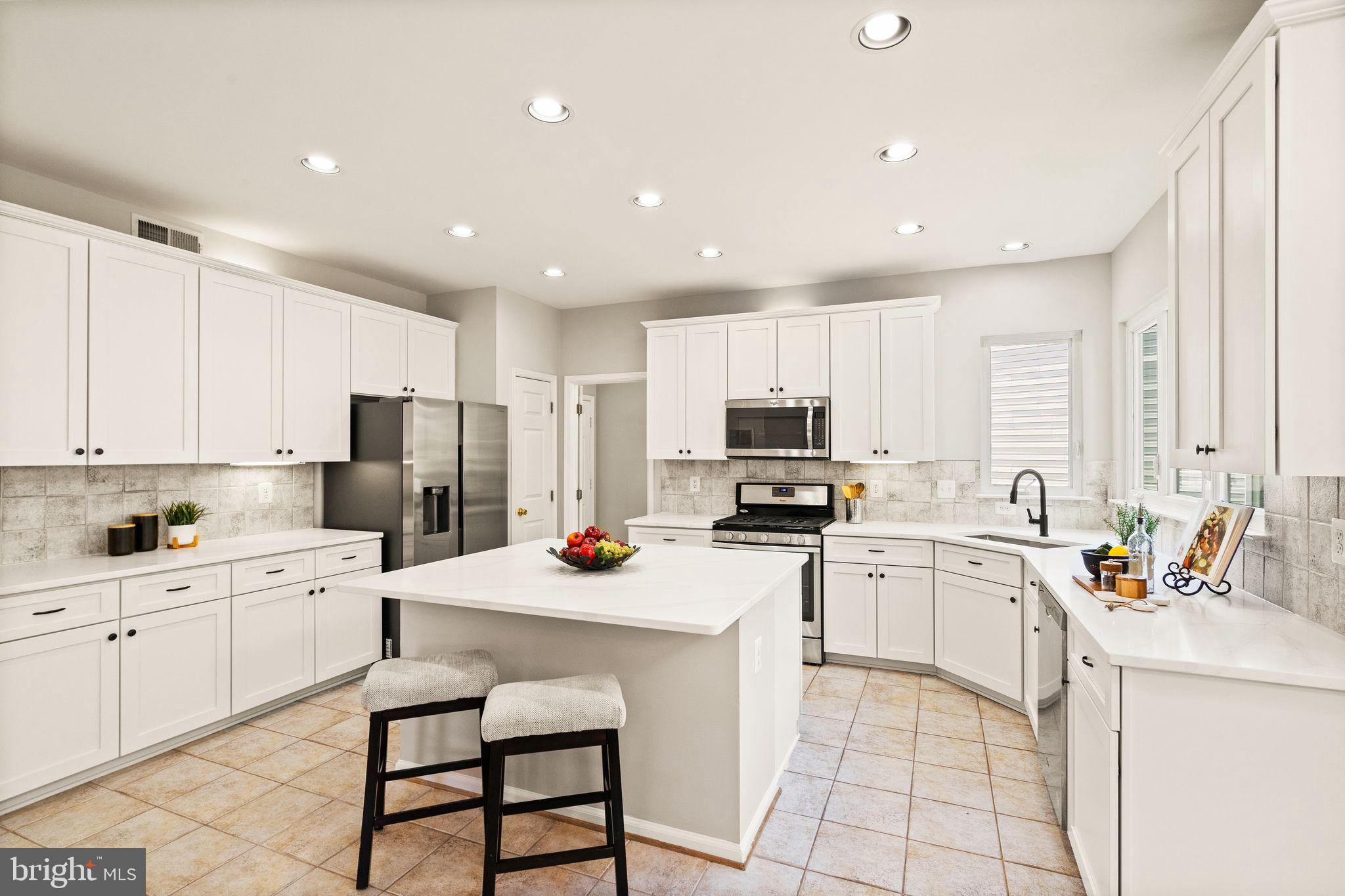 WOODLANDS OF FAIR LAKES - Residential