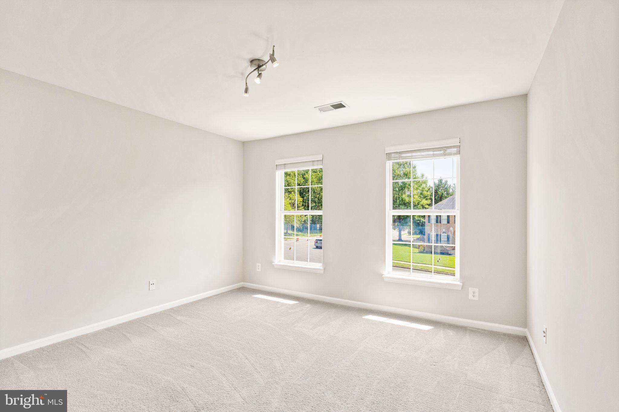 WOODLANDS OF FAIR LAKES - Residential