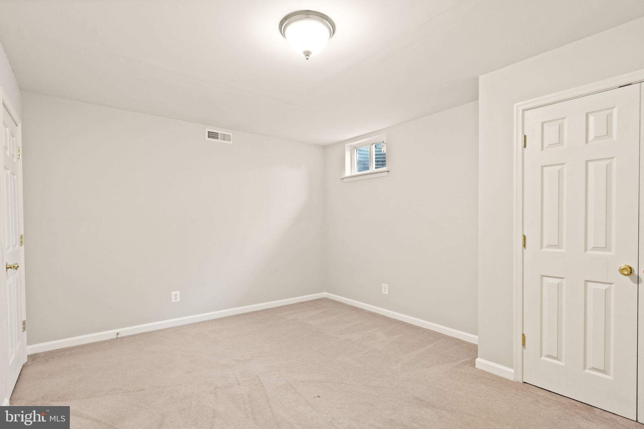 WOODLANDS OF FAIR LAKES - Residential