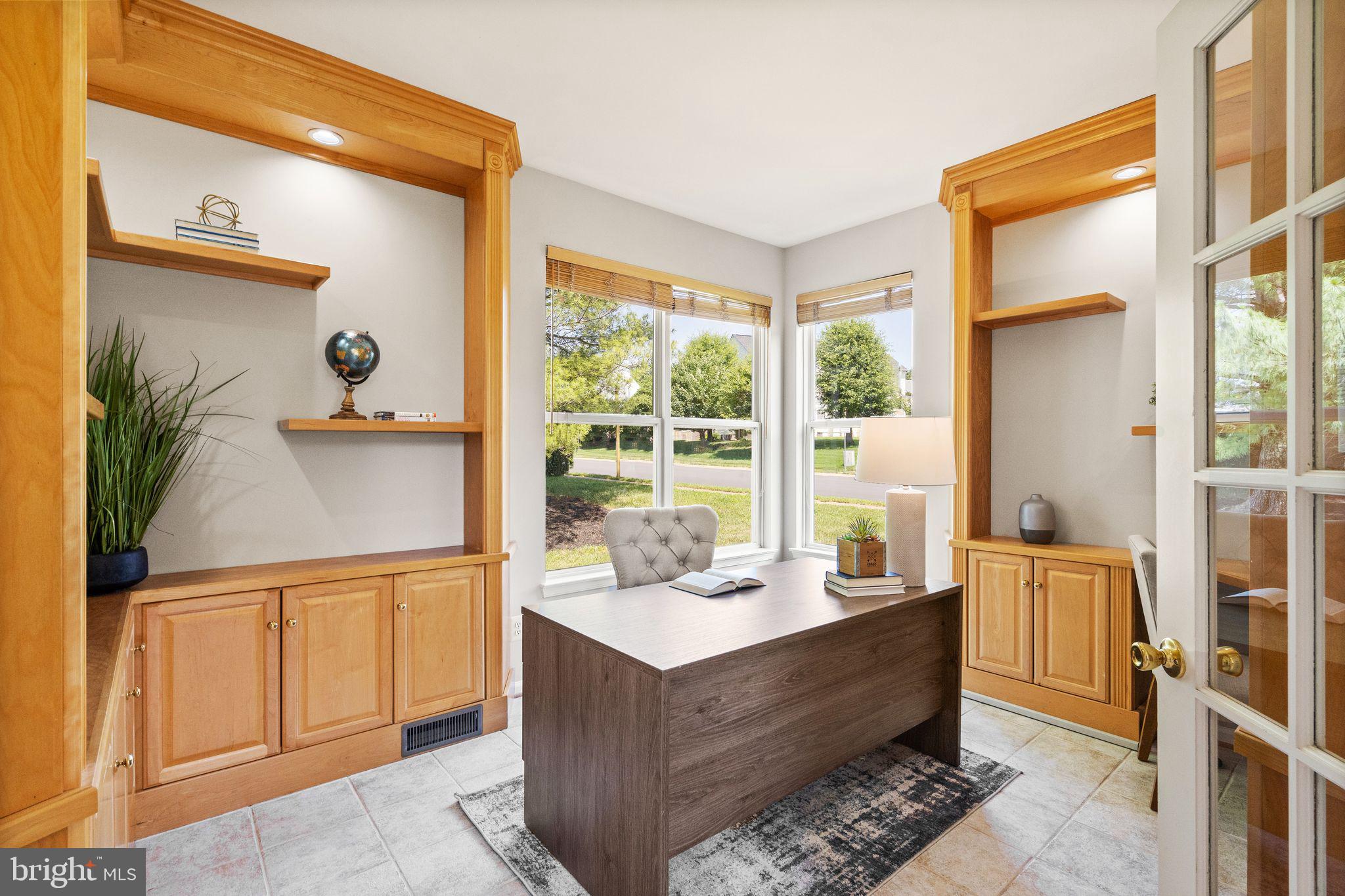 WOODLANDS OF FAIR LAKES - Residential