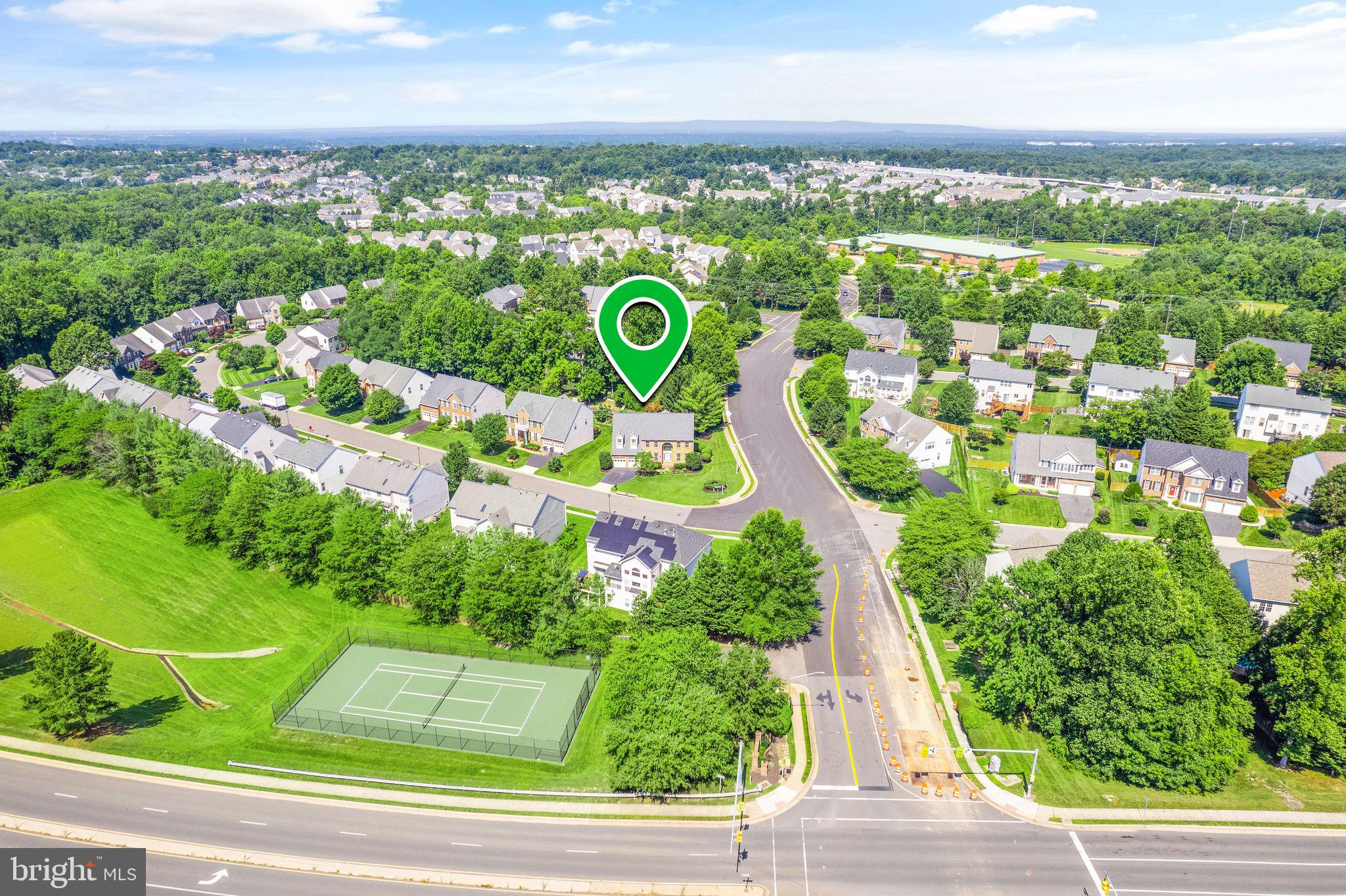 WOODLANDS OF FAIR LAKES - Residential