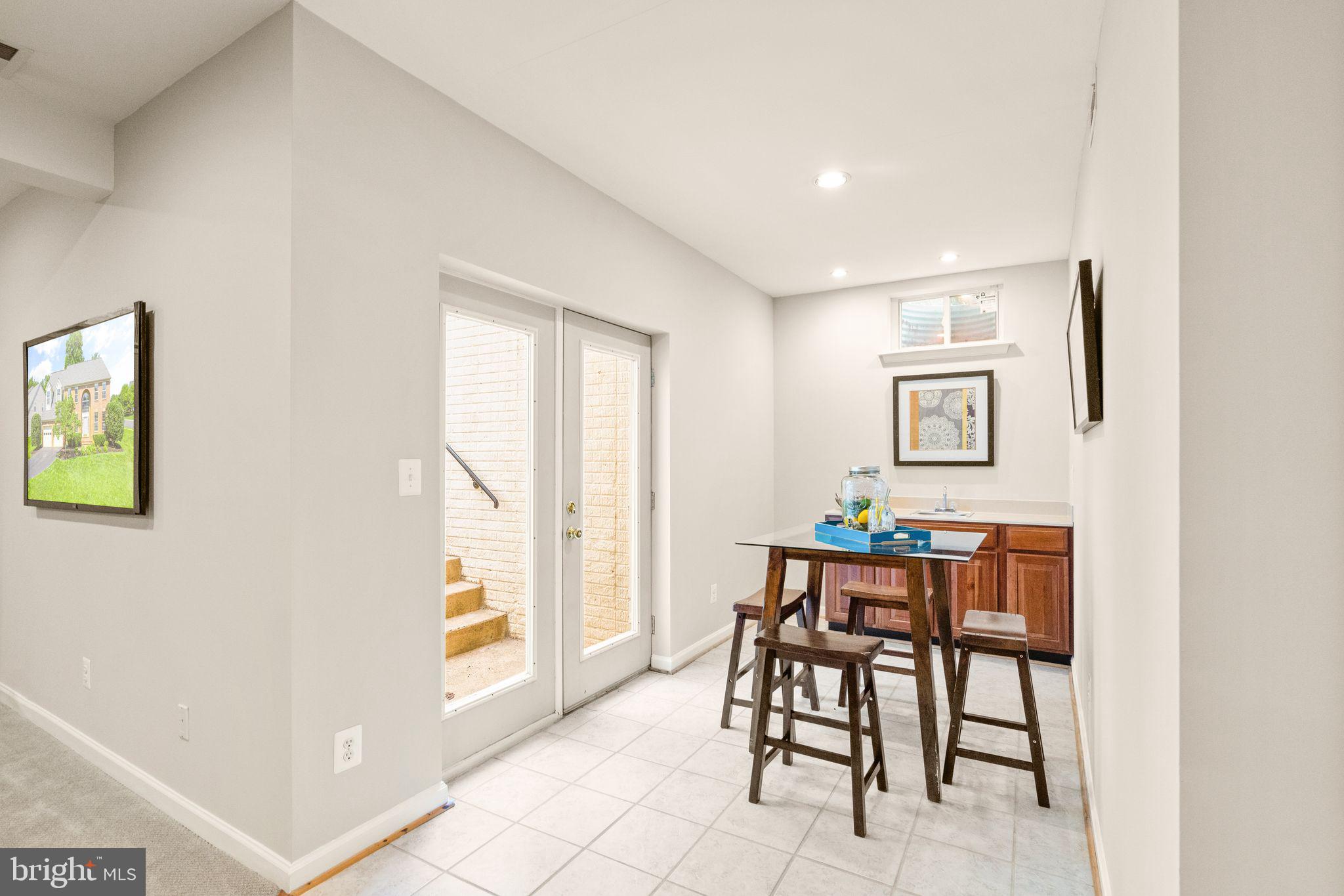 WOODLANDS OF FAIR LAKES - Residential