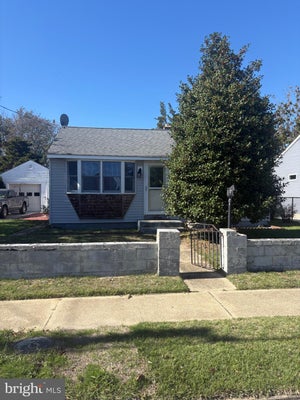 706 INDIAN AVE, CAPE MAY, NJ 08204 - Image f08db2e7256054e8a27939186eebb7e4/1157566076