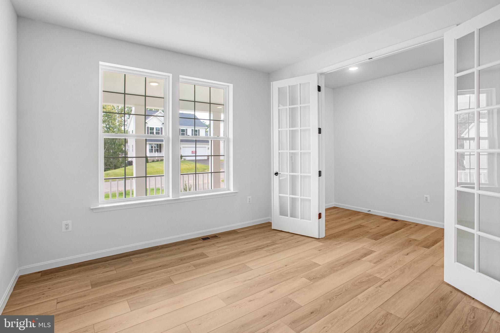 WILDERNESS SHORES - Residential