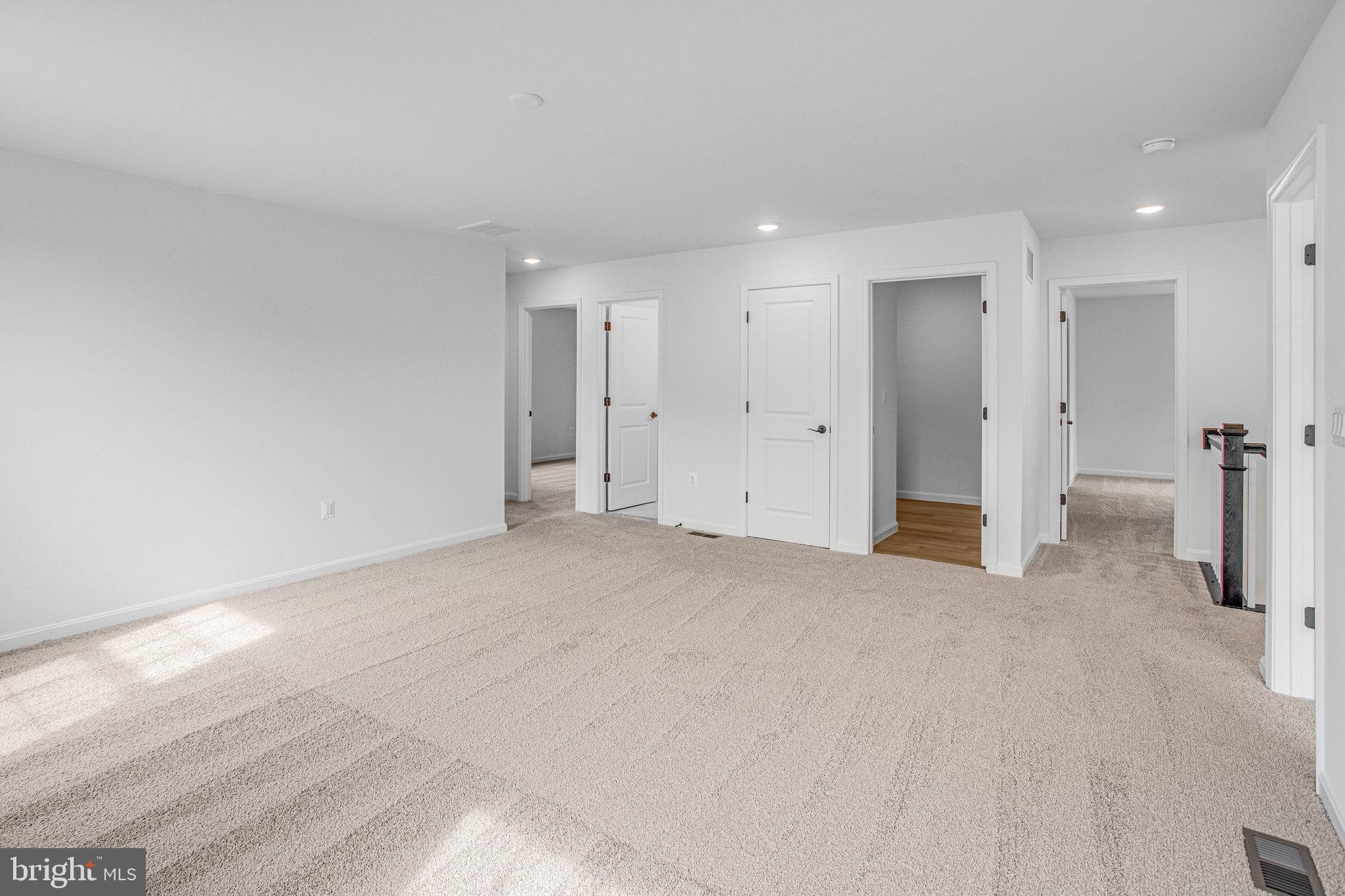 WILDERNESS SHORES - Residential