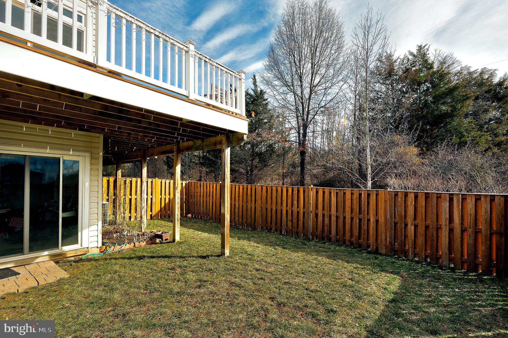 STRATSHIRE CROSSING - Residential