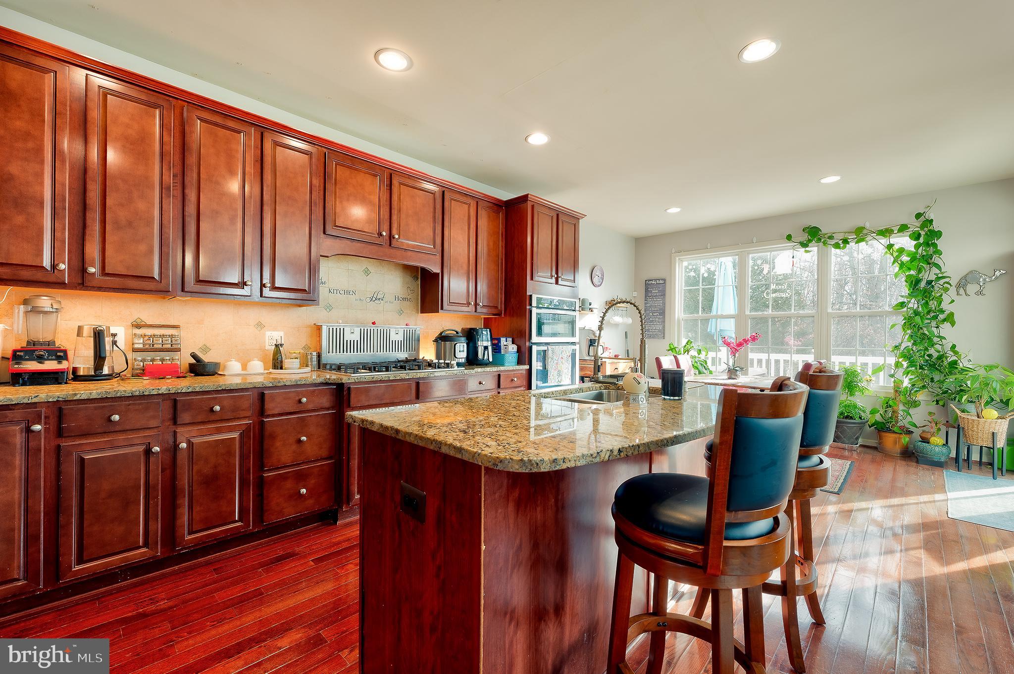 STRATSHIRE CROSSING - Residential