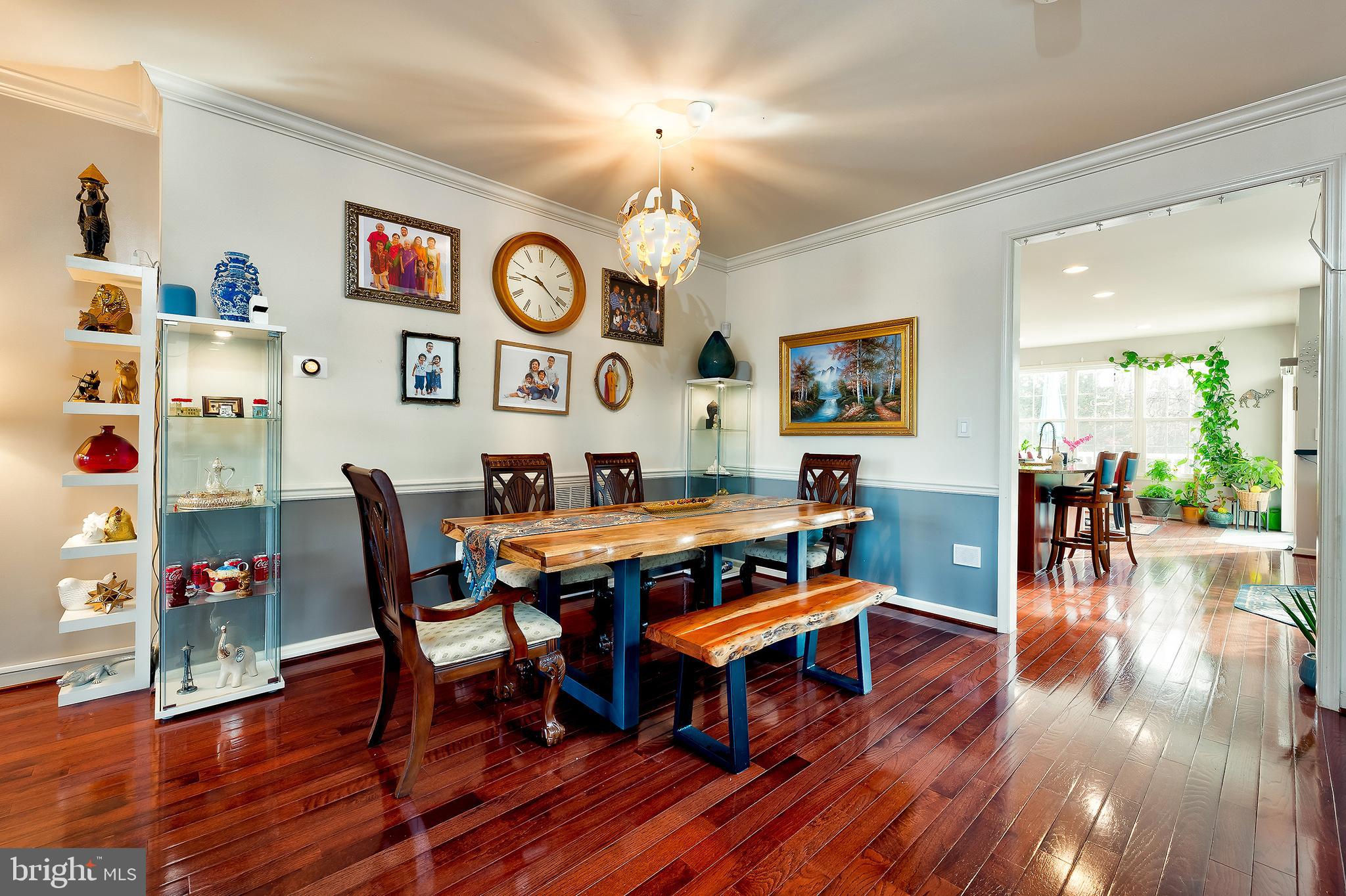 STRATSHIRE CROSSING - Residential