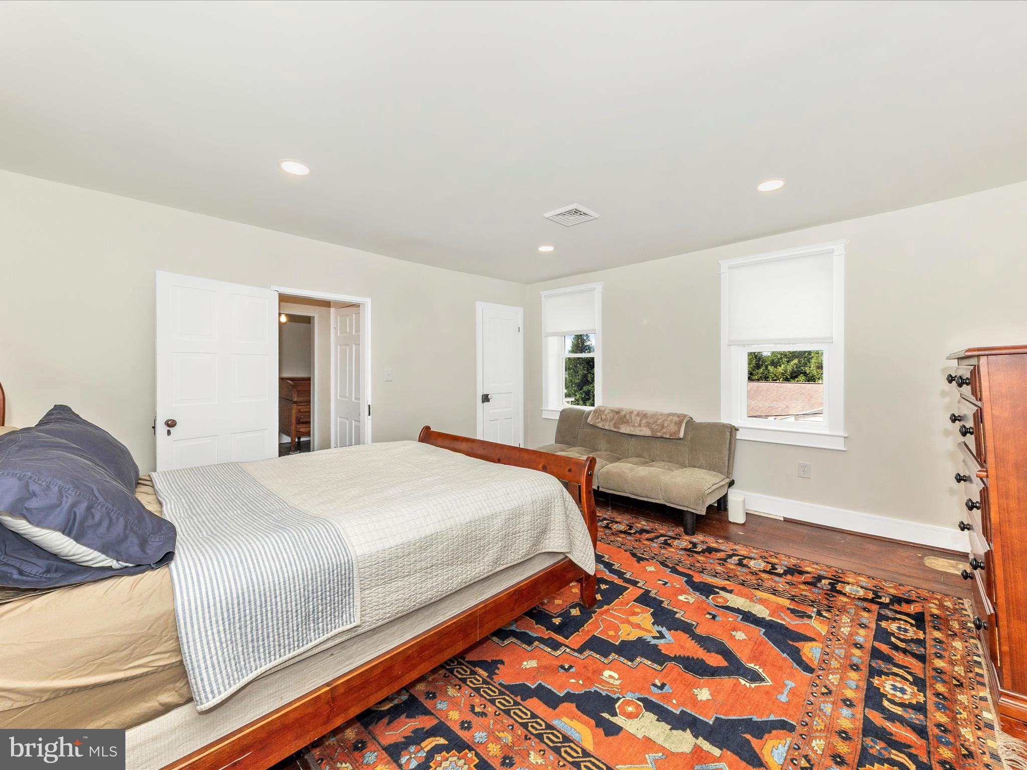 LIBERTYTOWN - Residential